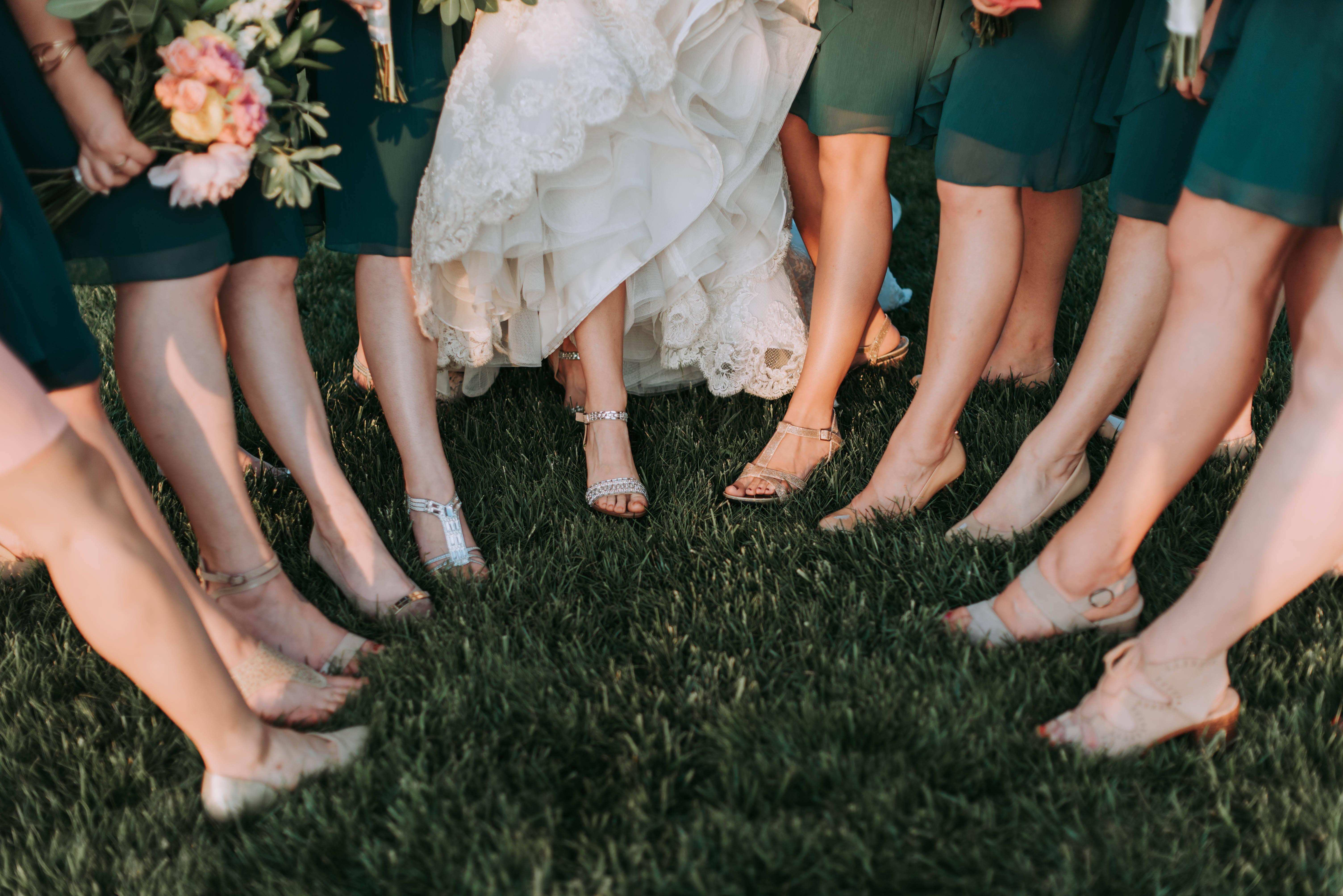 Bridesmaids, high heels, grass, 5K Desktop Wallpaper