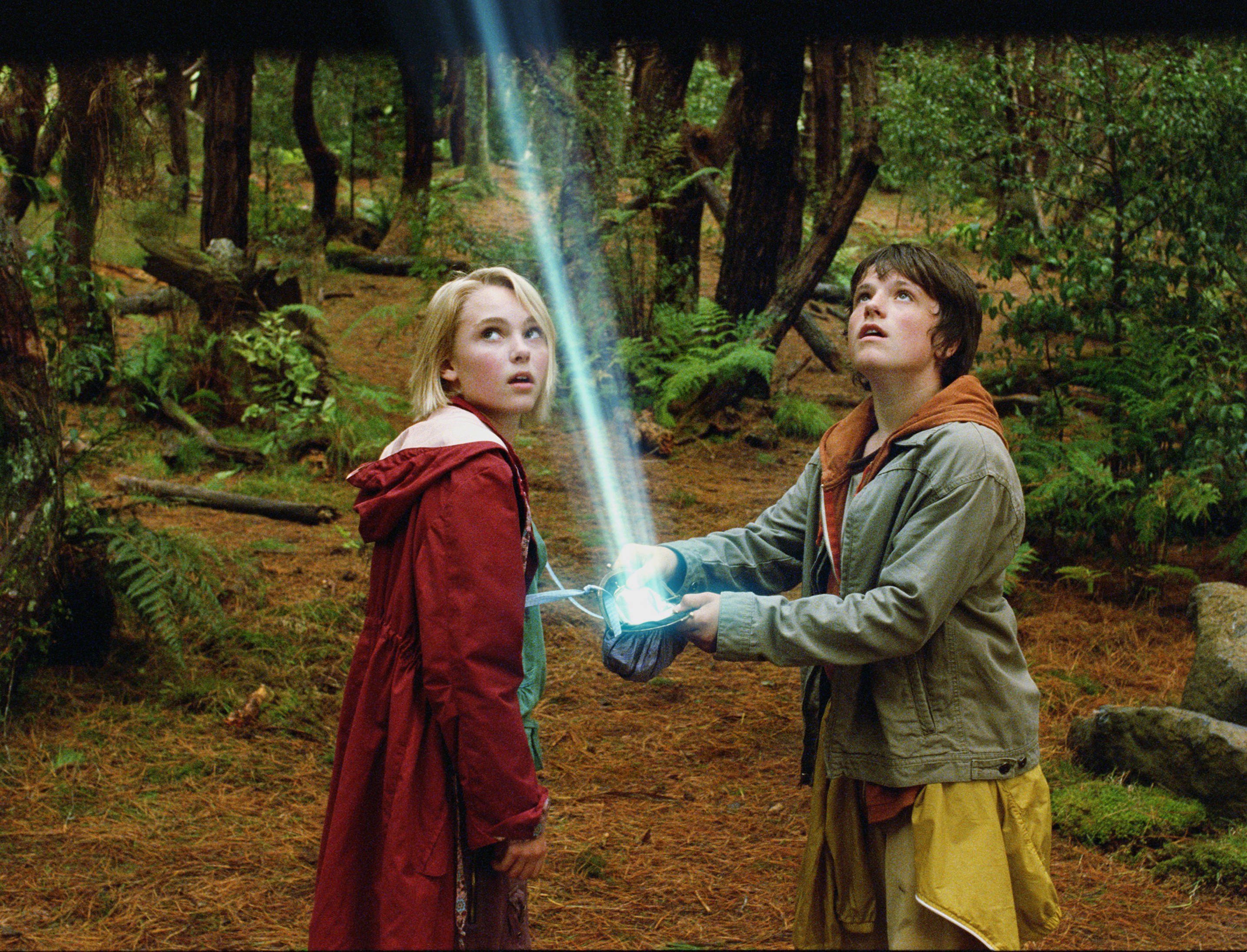 Bridge To Terabithia, magical staff, glowing blue, 2K Desktop Wallpaper