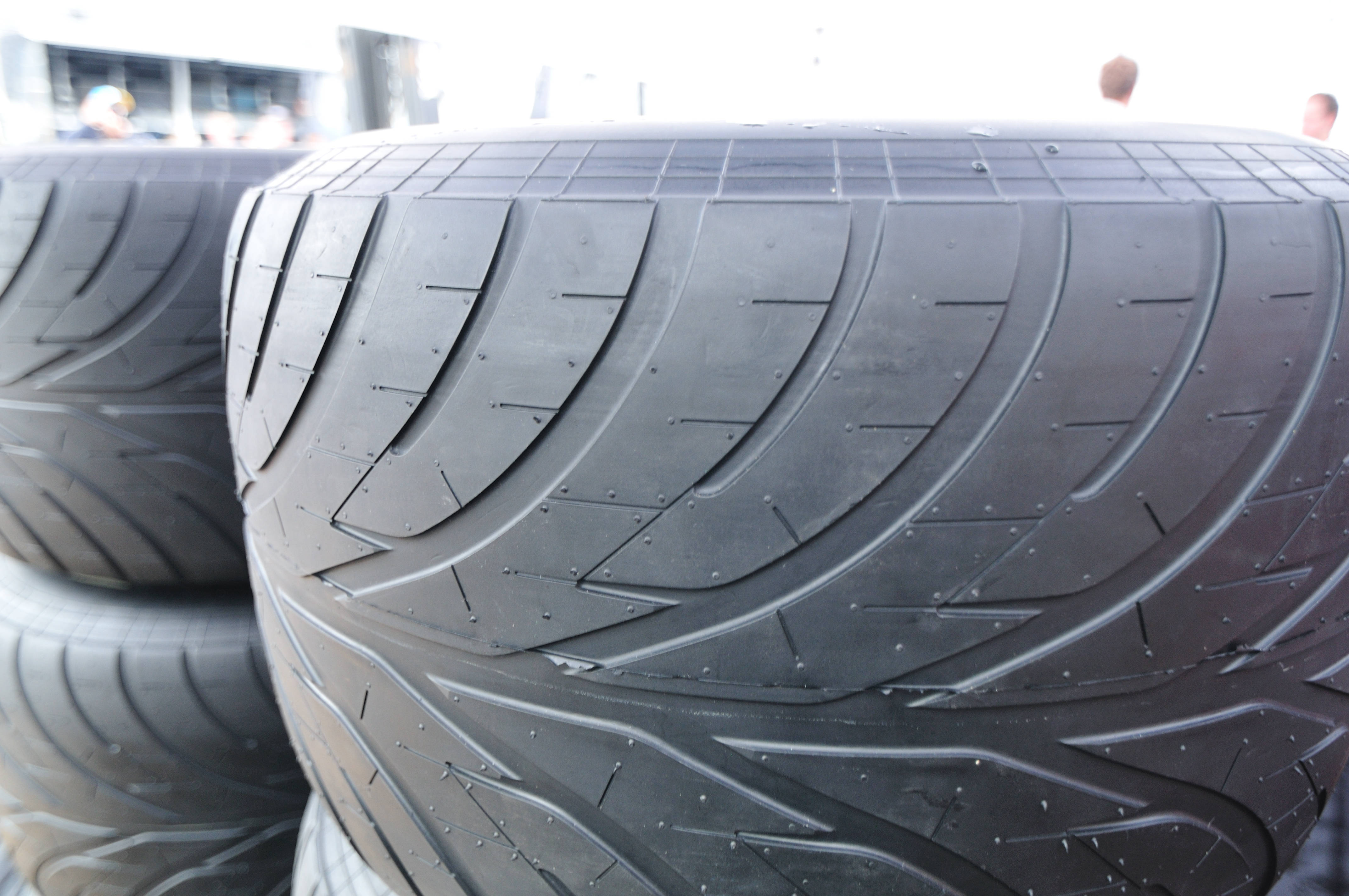 Bridgestone, high-performance auto tire, racing tires, 4K Desktop Wallpaper