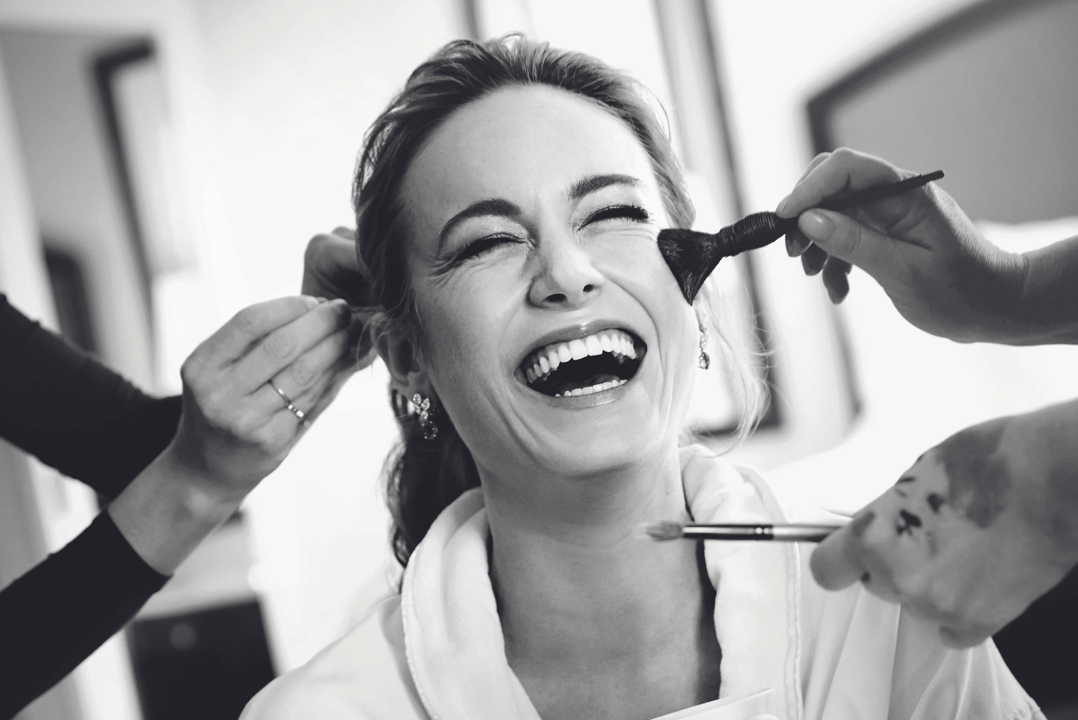 Brie Larson, photoshoot, bright black and white photo, 2K Desktop Wallpaper