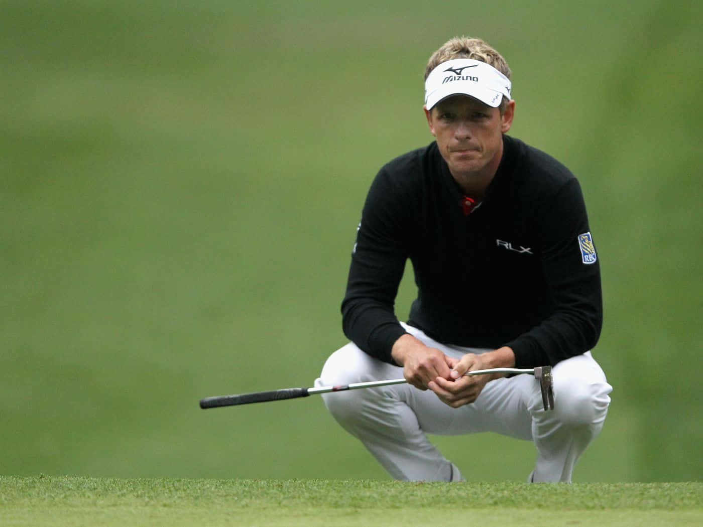 Briny Baird, putter, lush green fairway, HD Desktop Wallpaper