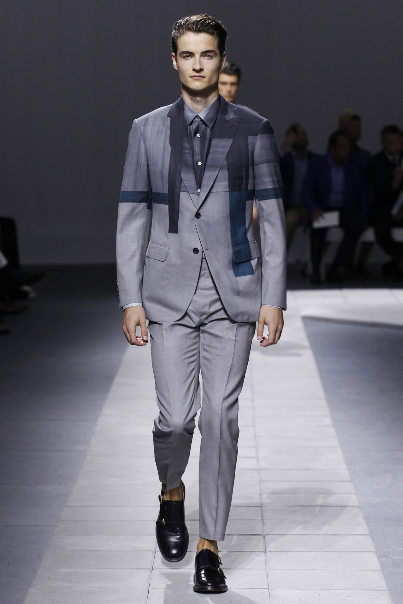 Brioni, Spring 2016 Collection, gray suit, Full HD Phone Wallpaper