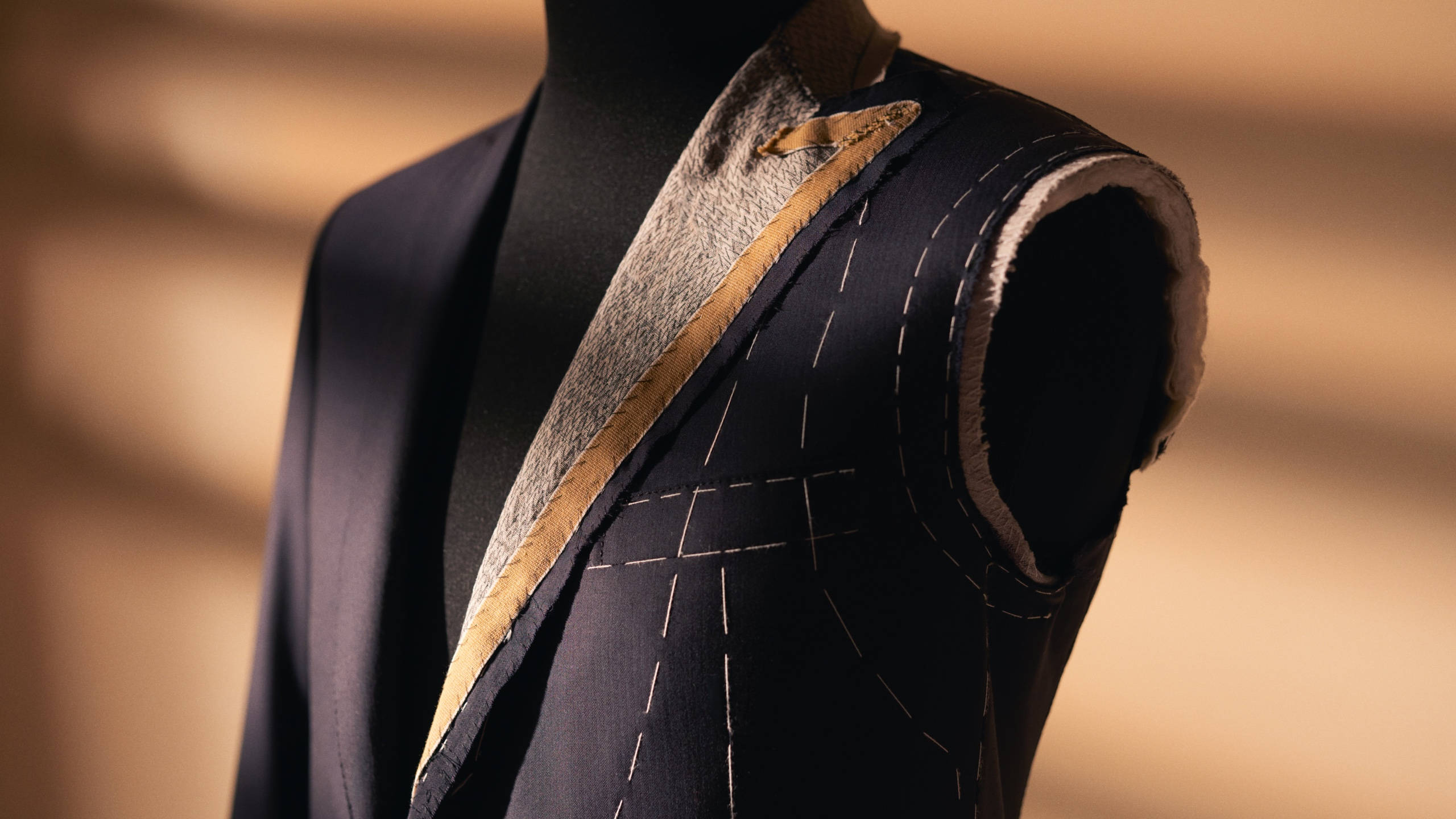 Brioni, unfinished suit, dark suit jacket, 2K Desktop Wallpaper