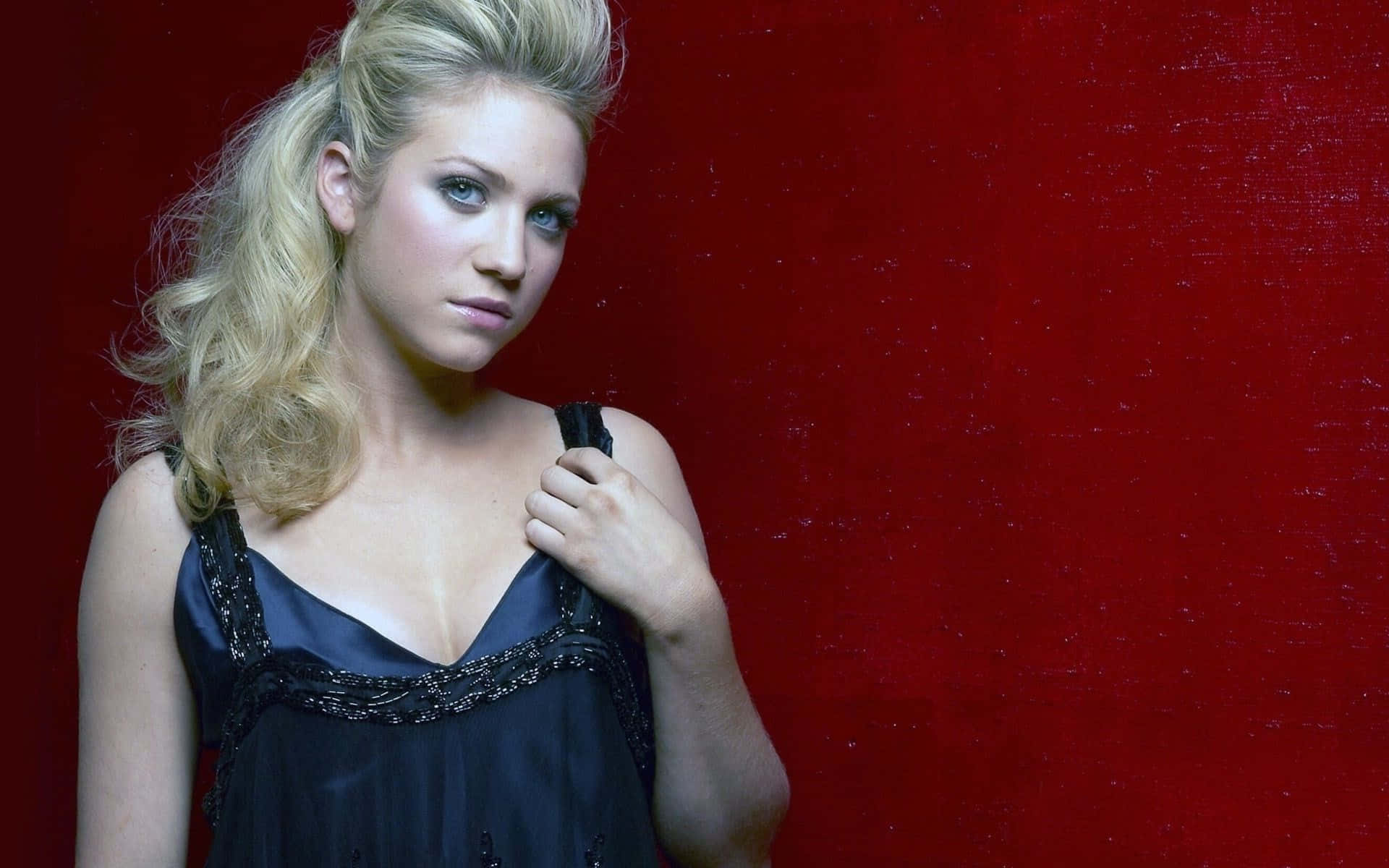 Brittany Snow, dark dress, textured red wall, Full HD Desktop Wallpaper