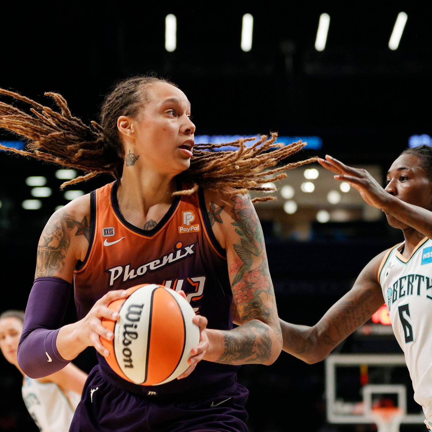 Brittney Griner, dribbles, defended, HD Desktop Wallpaper
