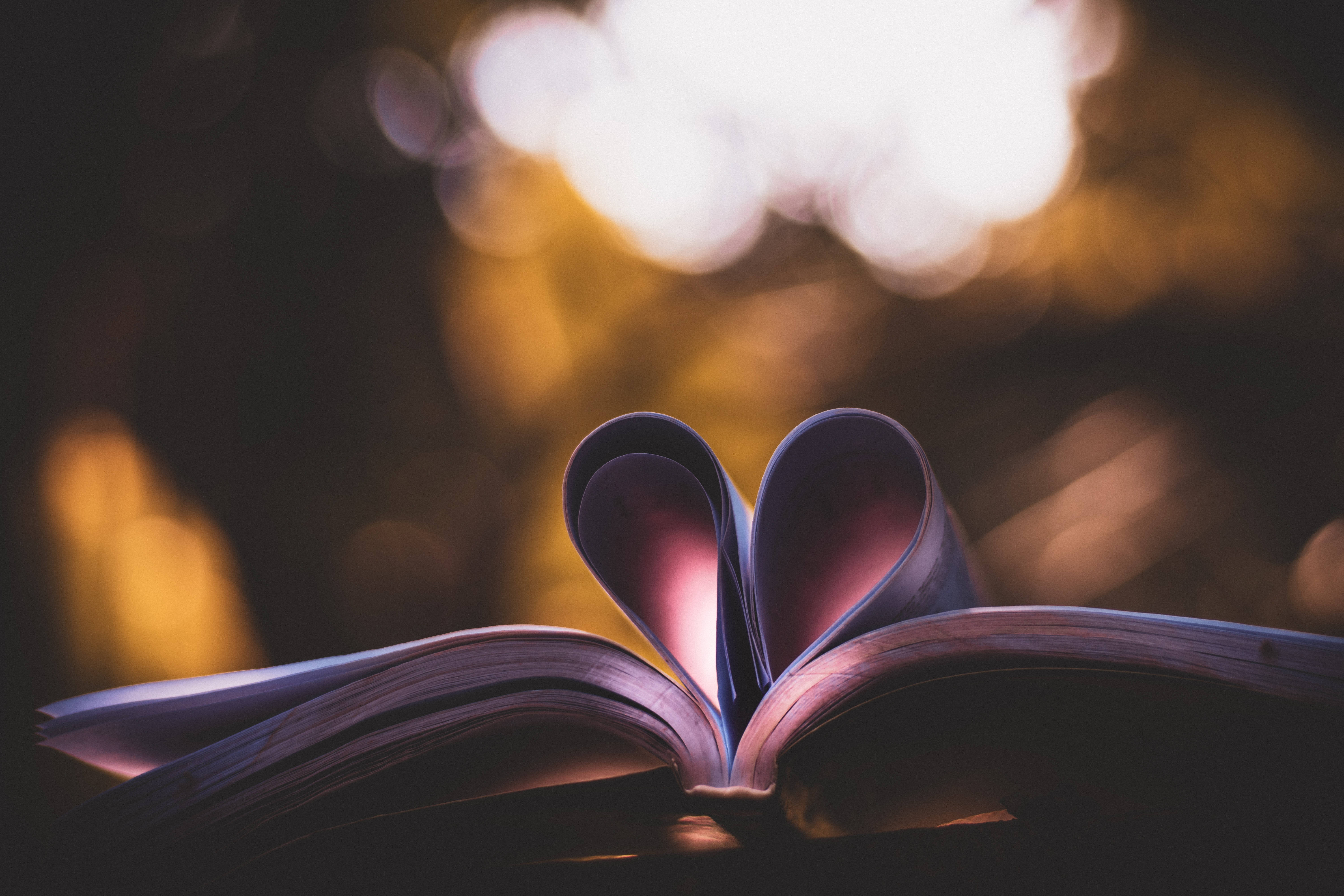 Shattered Heart, one sided love, open book, 5K Desktop Wallpaper