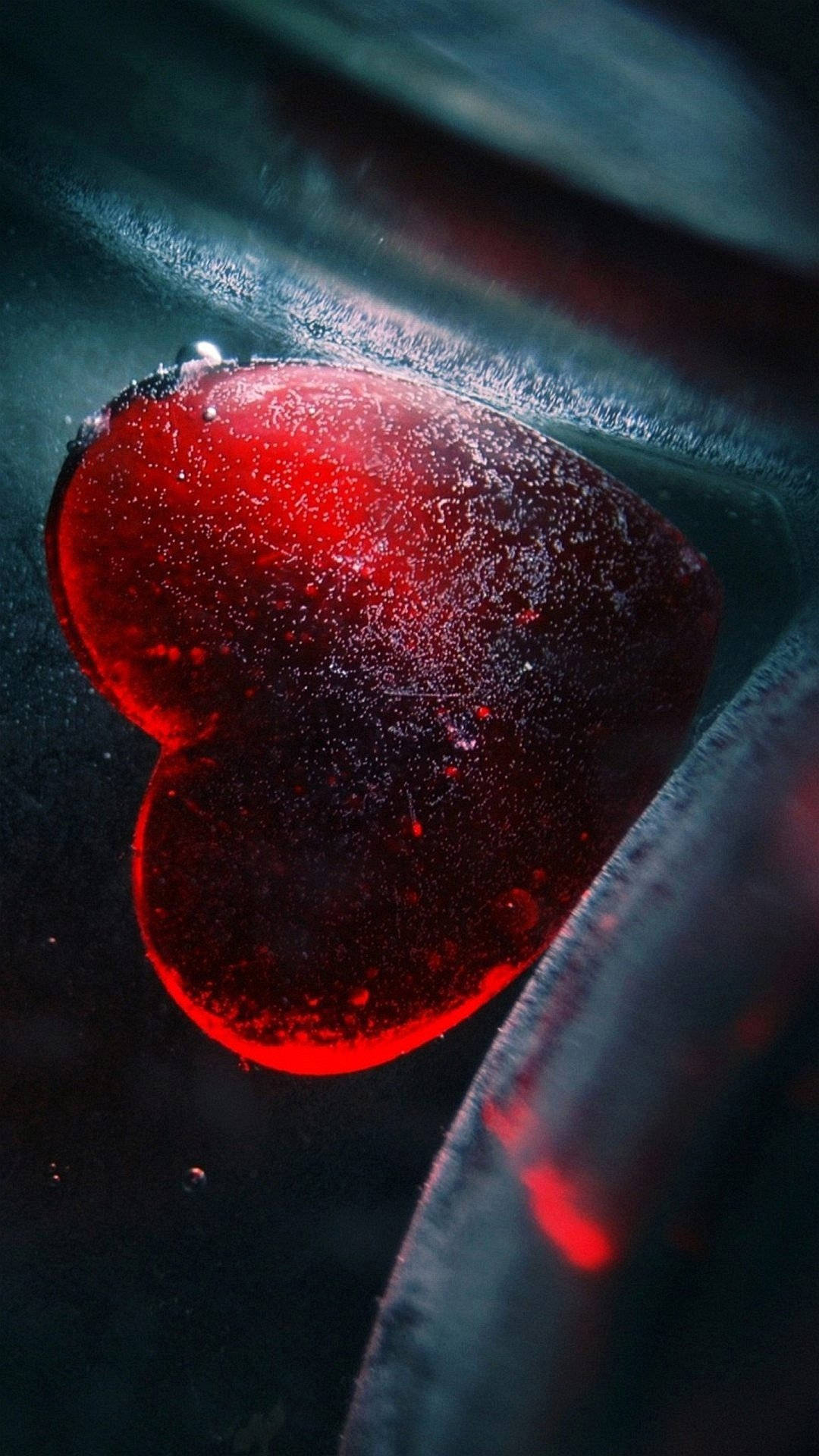 crystal red heart, dark textured glass, frosty edges, Full HD Phone Wallpaper