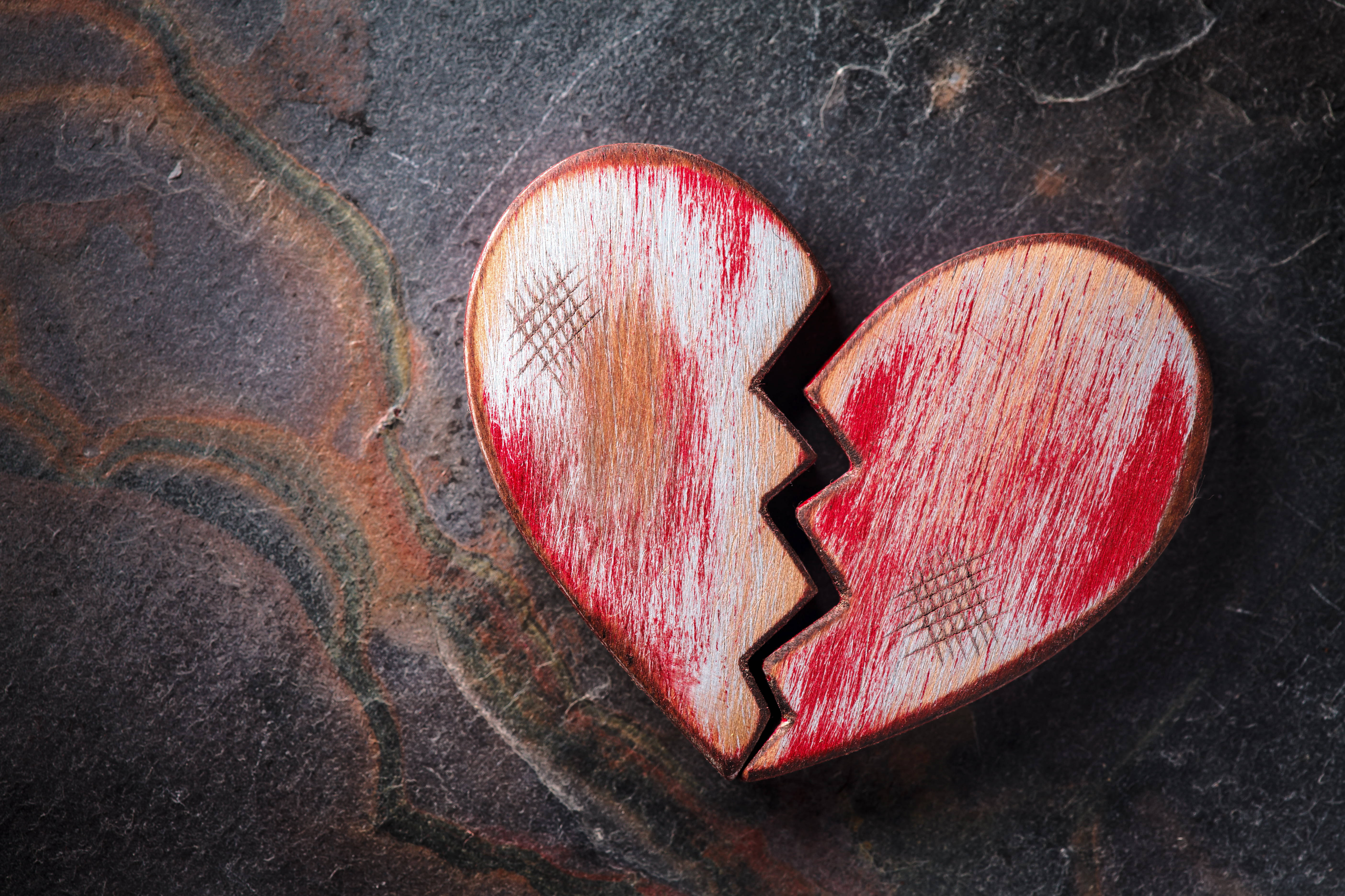 cracked wooden heart, red paint, stitching, 5K Desktop Wallpaper