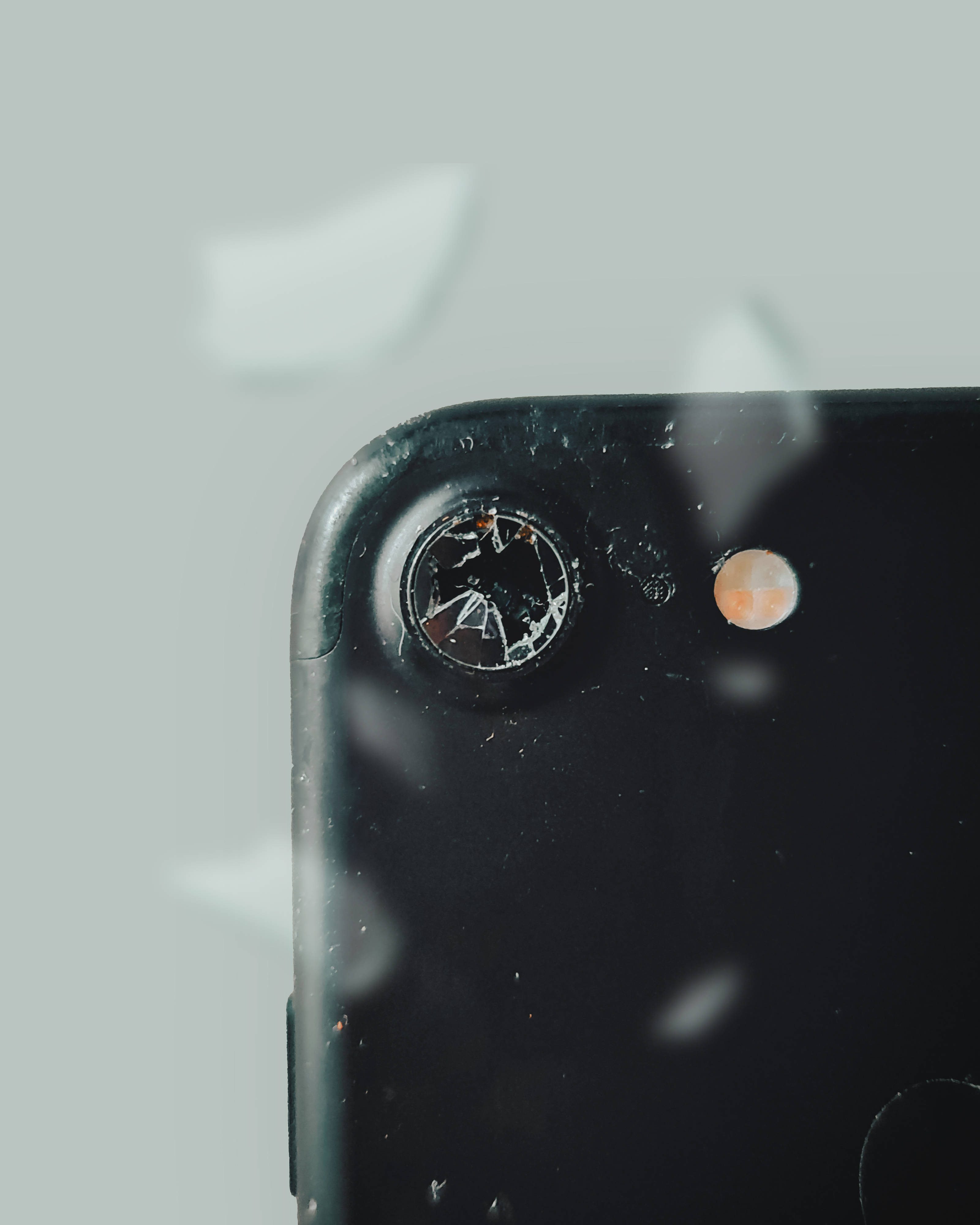 Broken Phone, black smartphone, shattered camera lens, 4K Phone Wallpaper