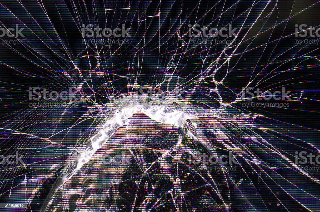 Broken TV, shattered glass, spiderweb cracks, SD Desktop Wallpaper