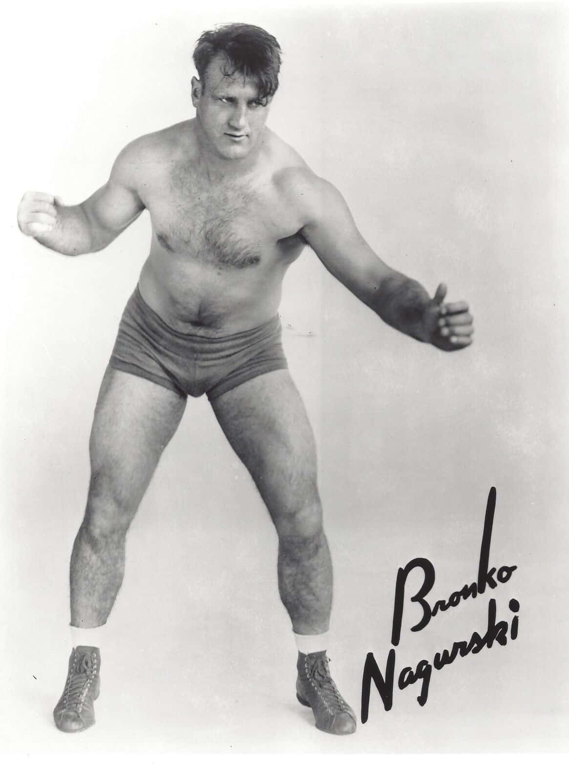 Bronko Nagurski, vintage photo, black and white studio portrait, HD Phone Wallpaper