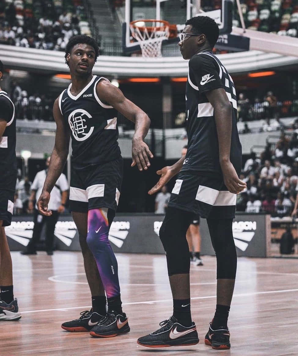 Bronny James, black jersey, polished court, SD Phone Wallpaper
