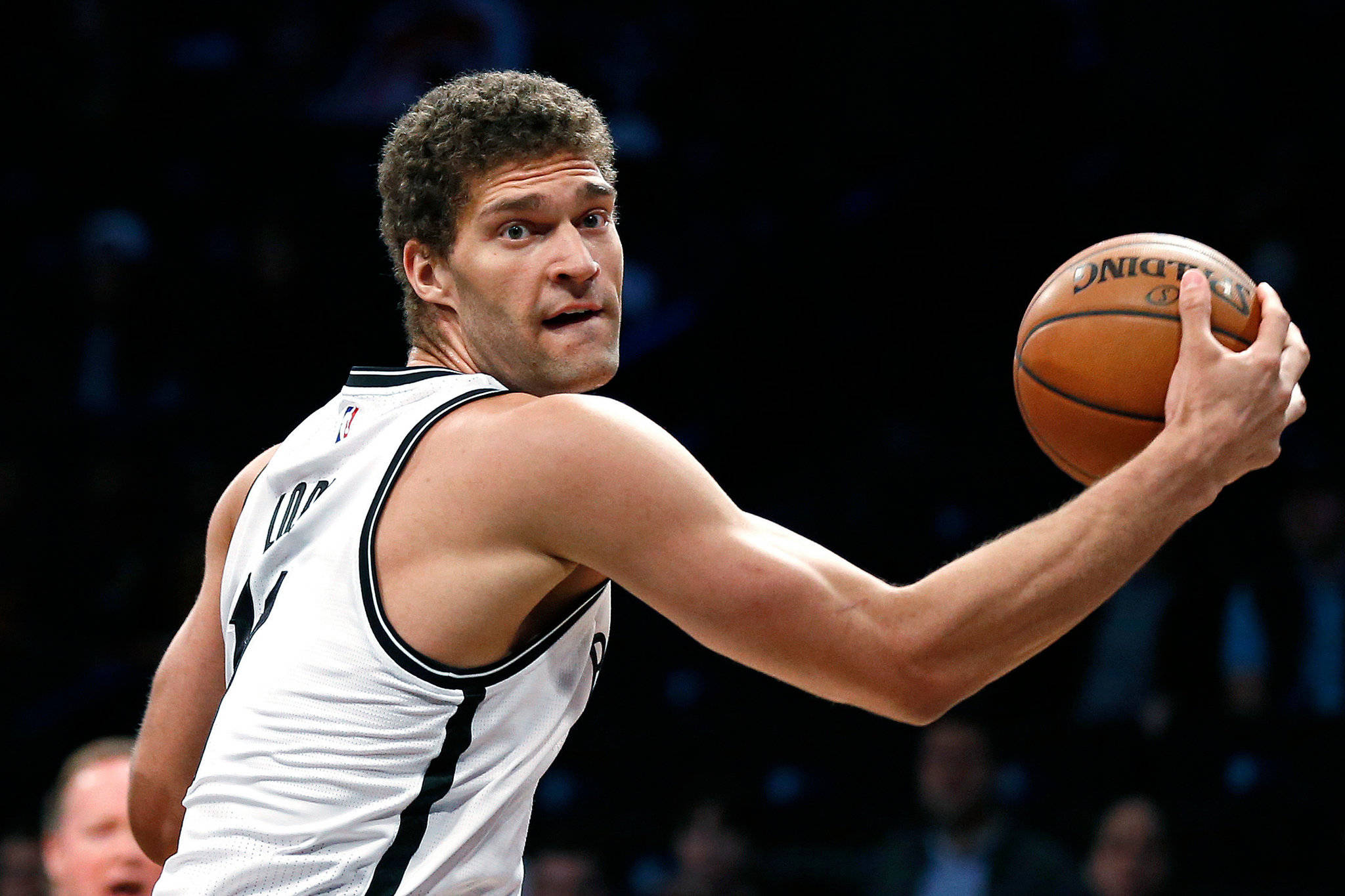 Brook Lopez, white jersey, dribbling a ball, Full HD Desktop Wallpaper