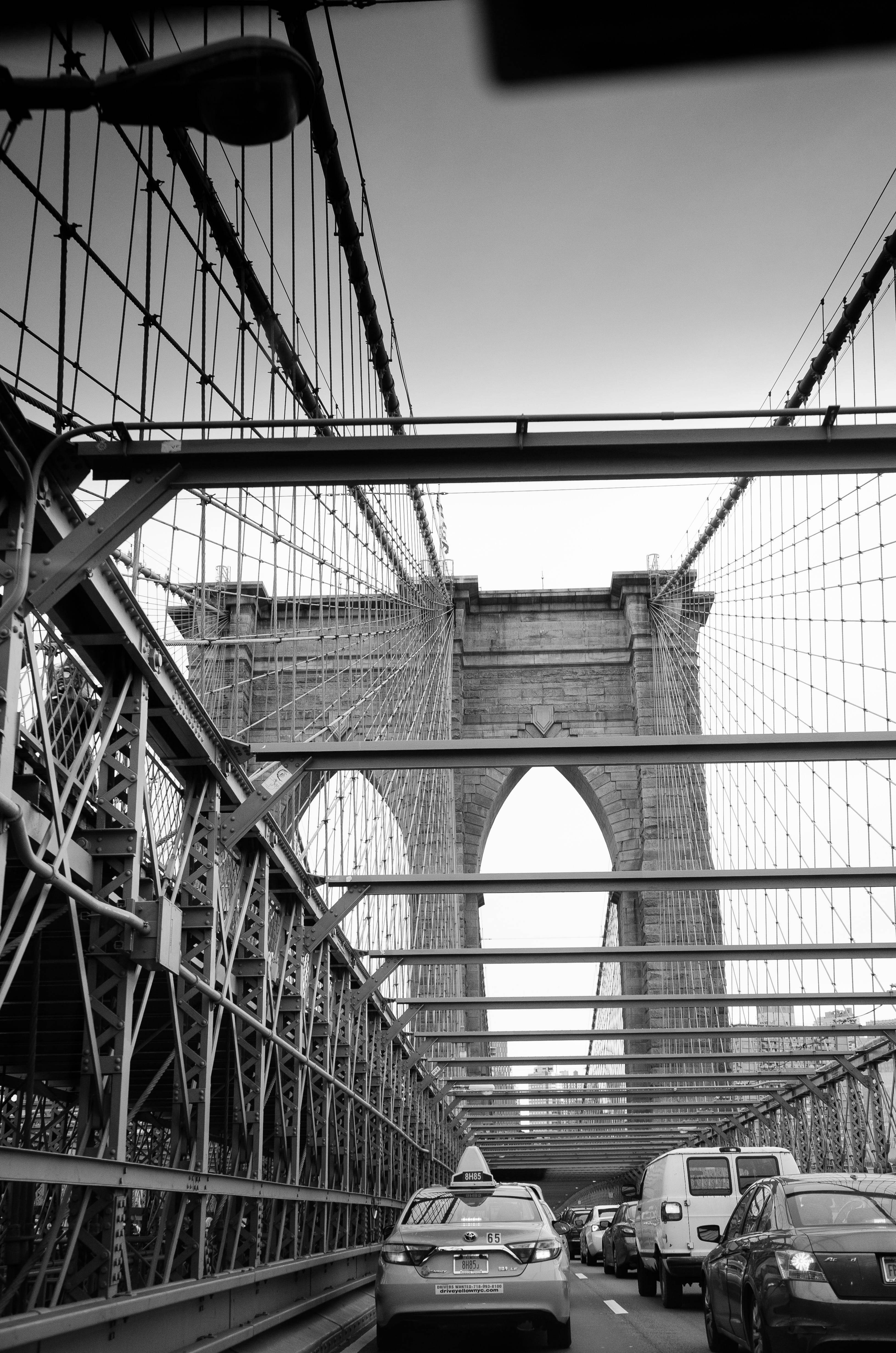 Brooklyn Bridge, taxicab, stone towers, 4K Phone Wallpaper