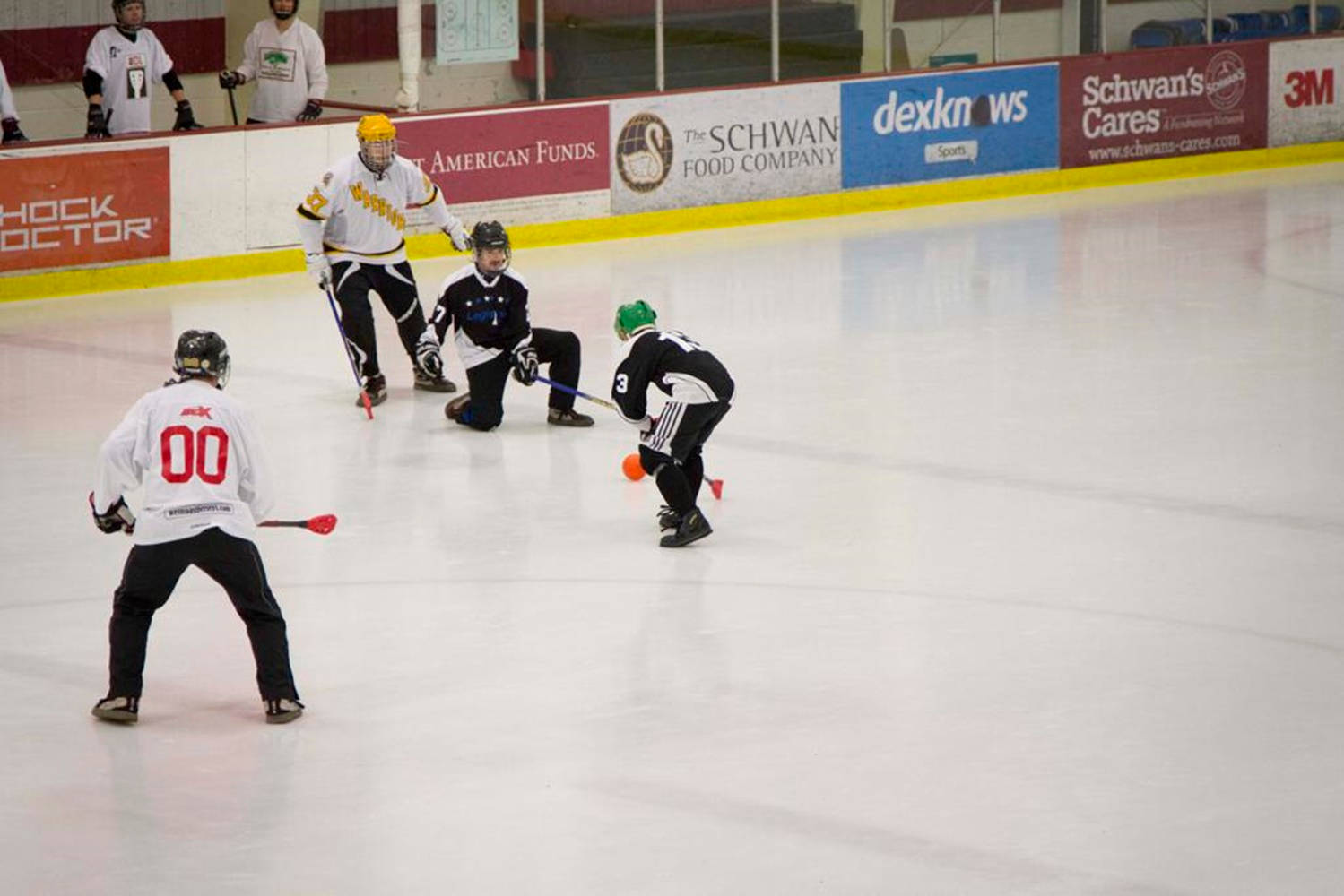 Broomball, black and white team, hockey players, HD Desktop Wallpaper
