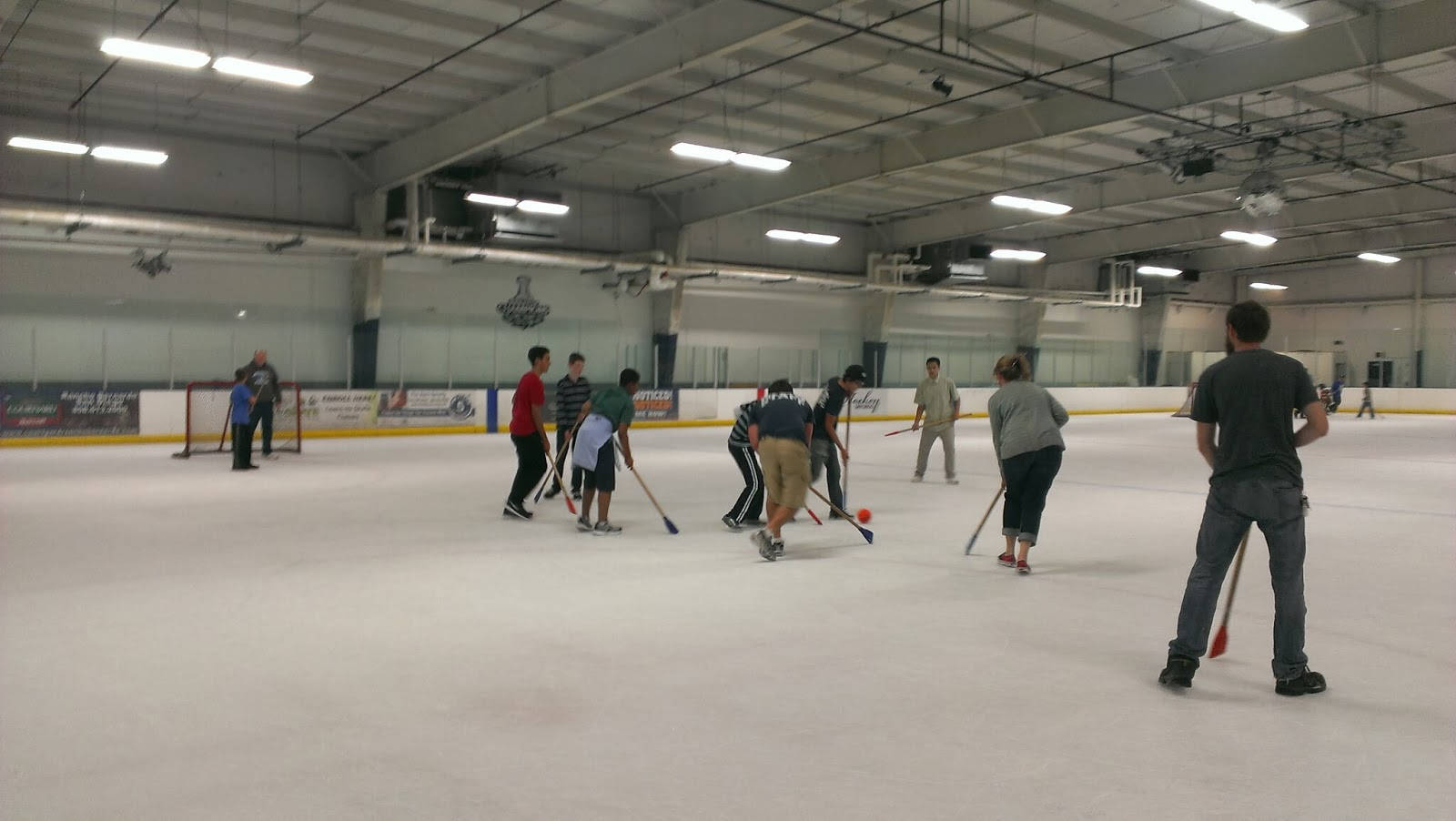 Broomball, ice hockey, bright rink, HD Desktop Wallpaper