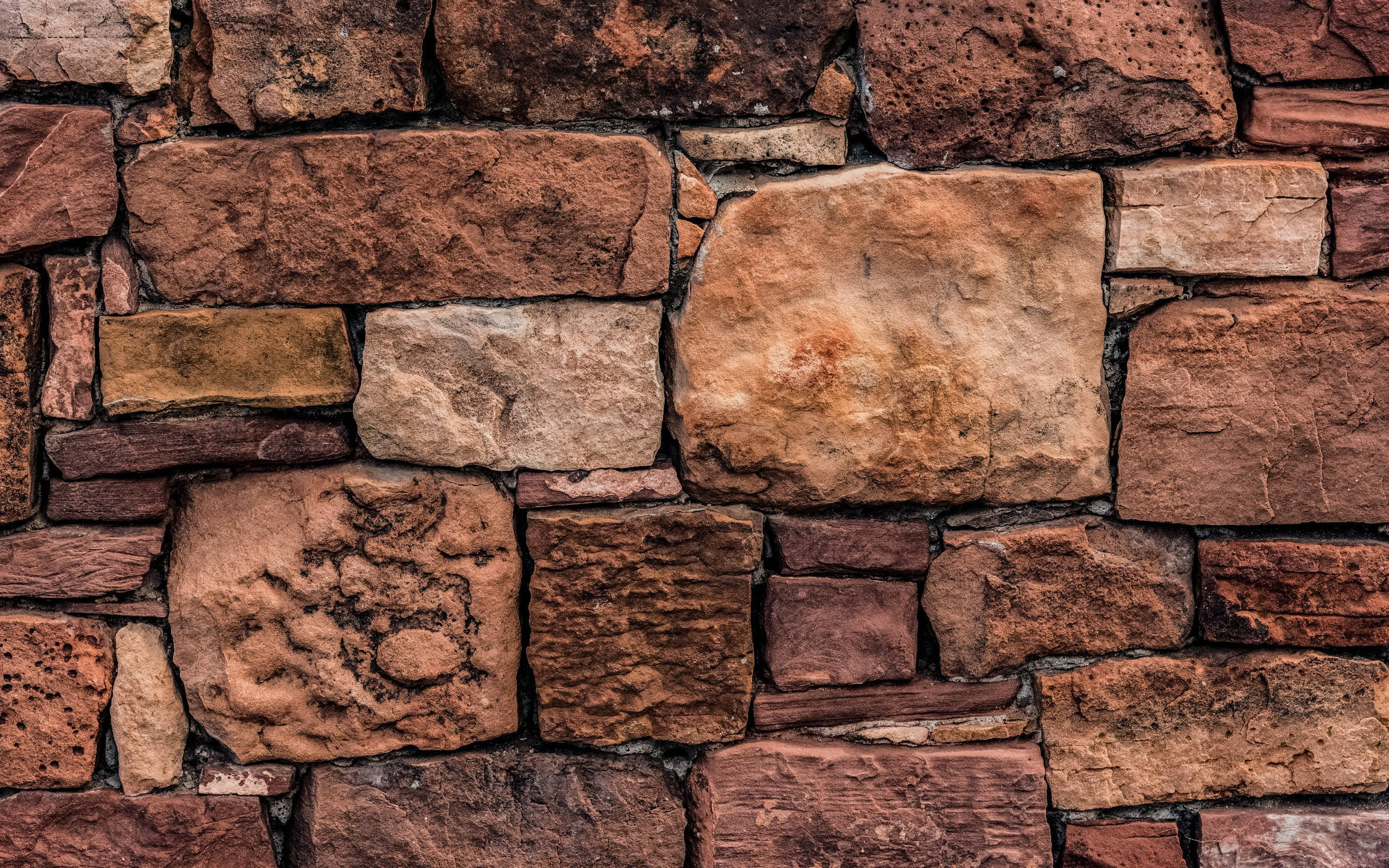 dirty brown stone wall cladding, rustic stone wall, reddish brown, 2K Desktop Wallpaper