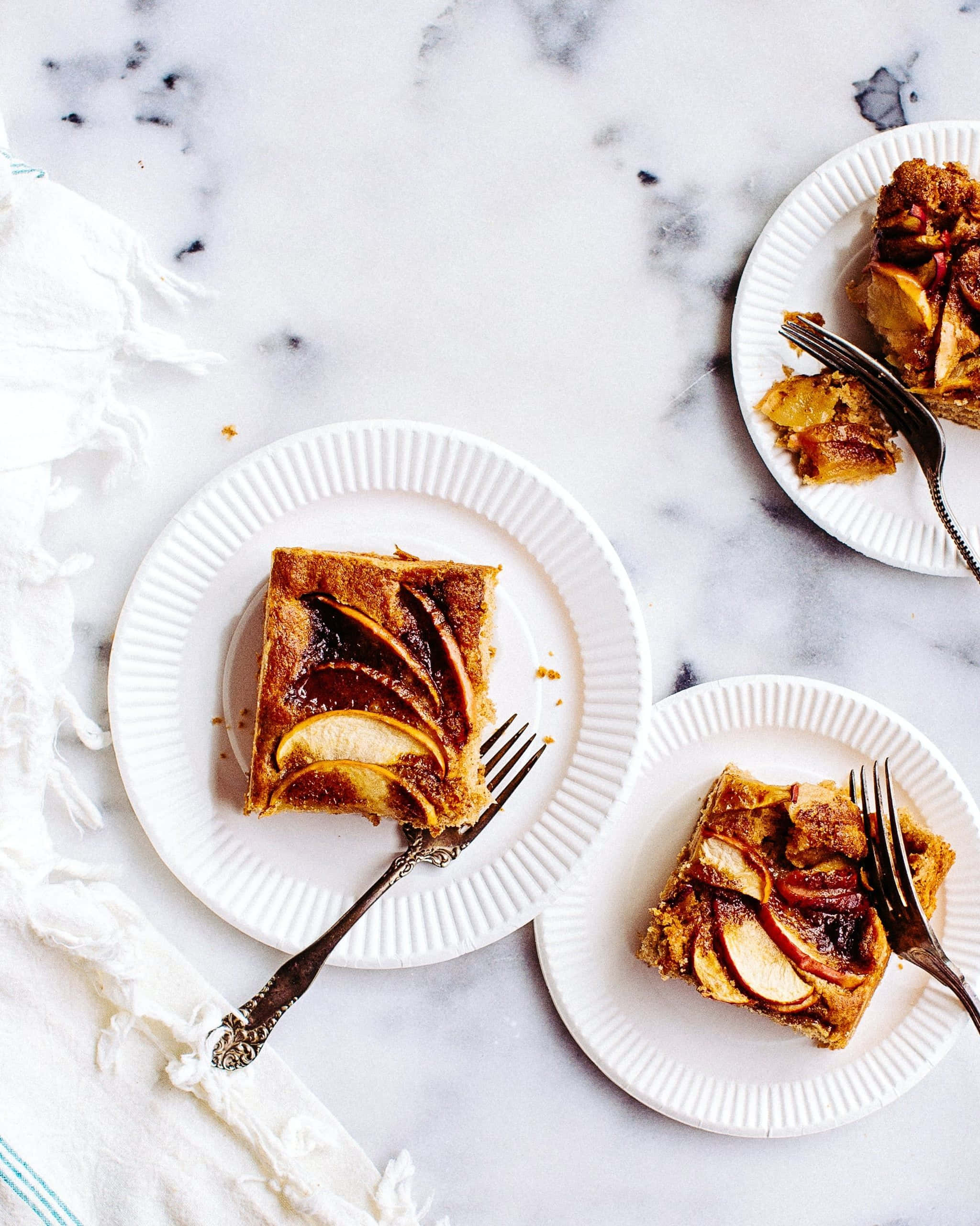 Brown Caramel, caramelized apple cake, white plates, 2K Phone Wallpaper