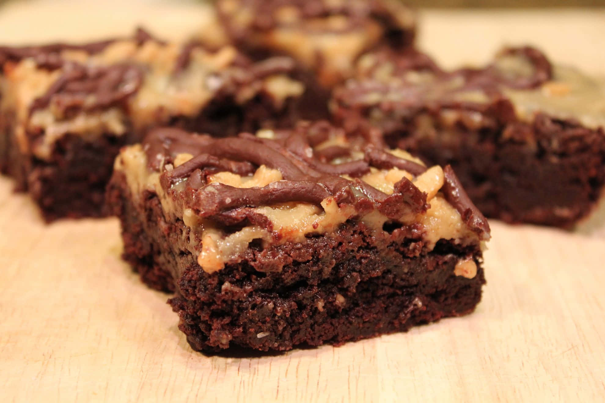Caramel Brownie, fudgy brownies, caramel nut swirl, Full HD Desktop Wallpaper