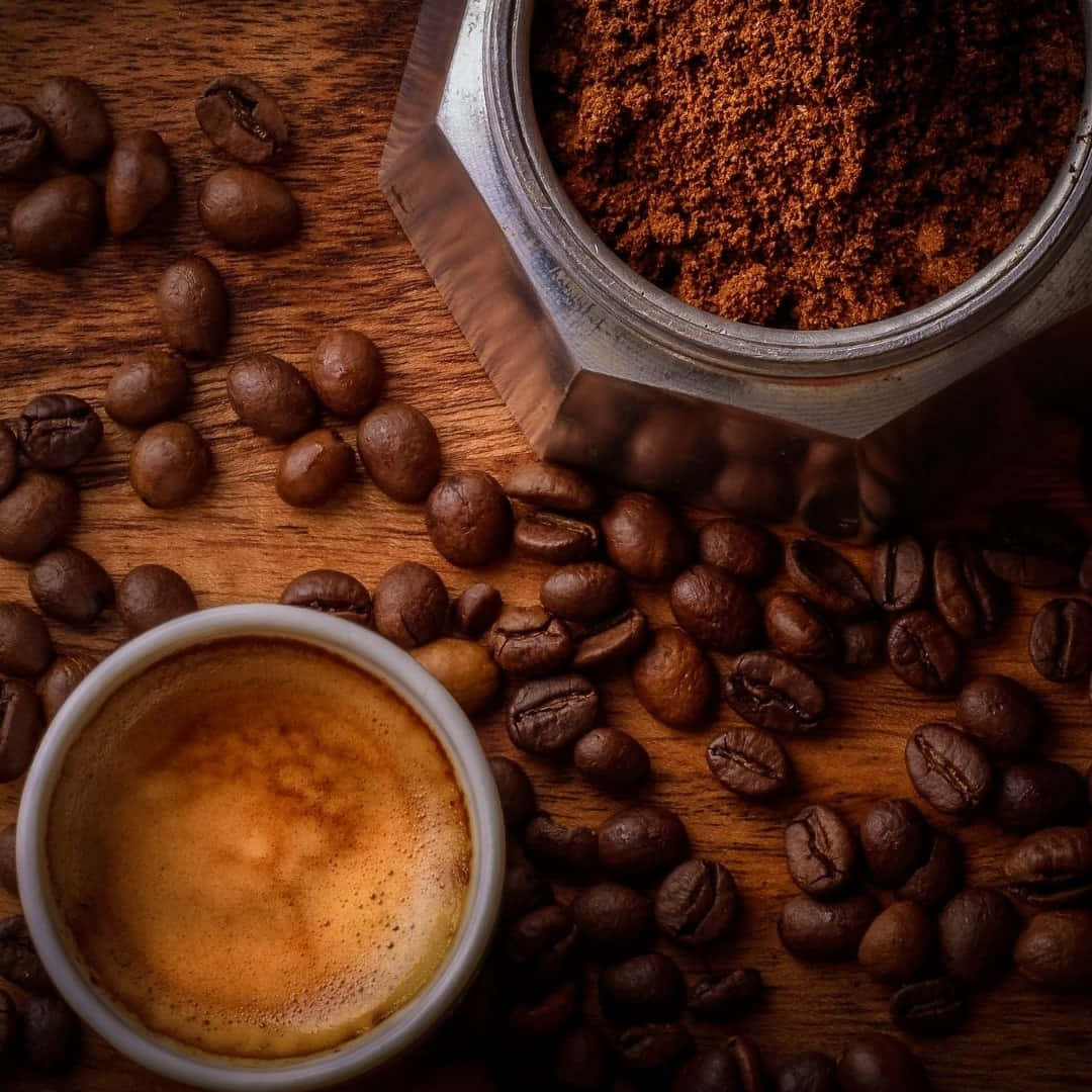 espresso cup, hexagonal grinder, dark coffee grounds, SD Desktop Wallpaper
