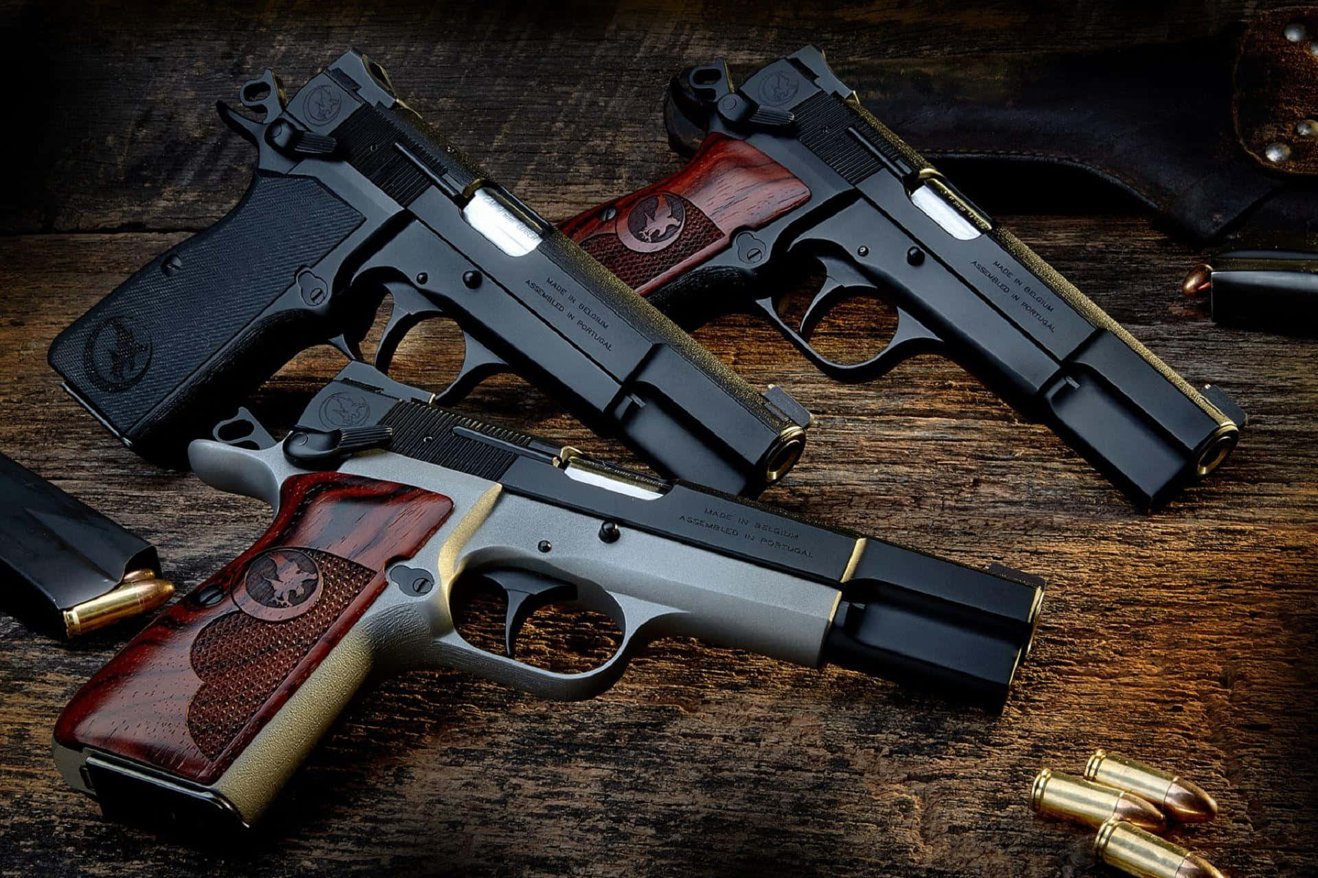 Browning Desktop, wooden table, handguns, Full HD Desktop Wallpaper
