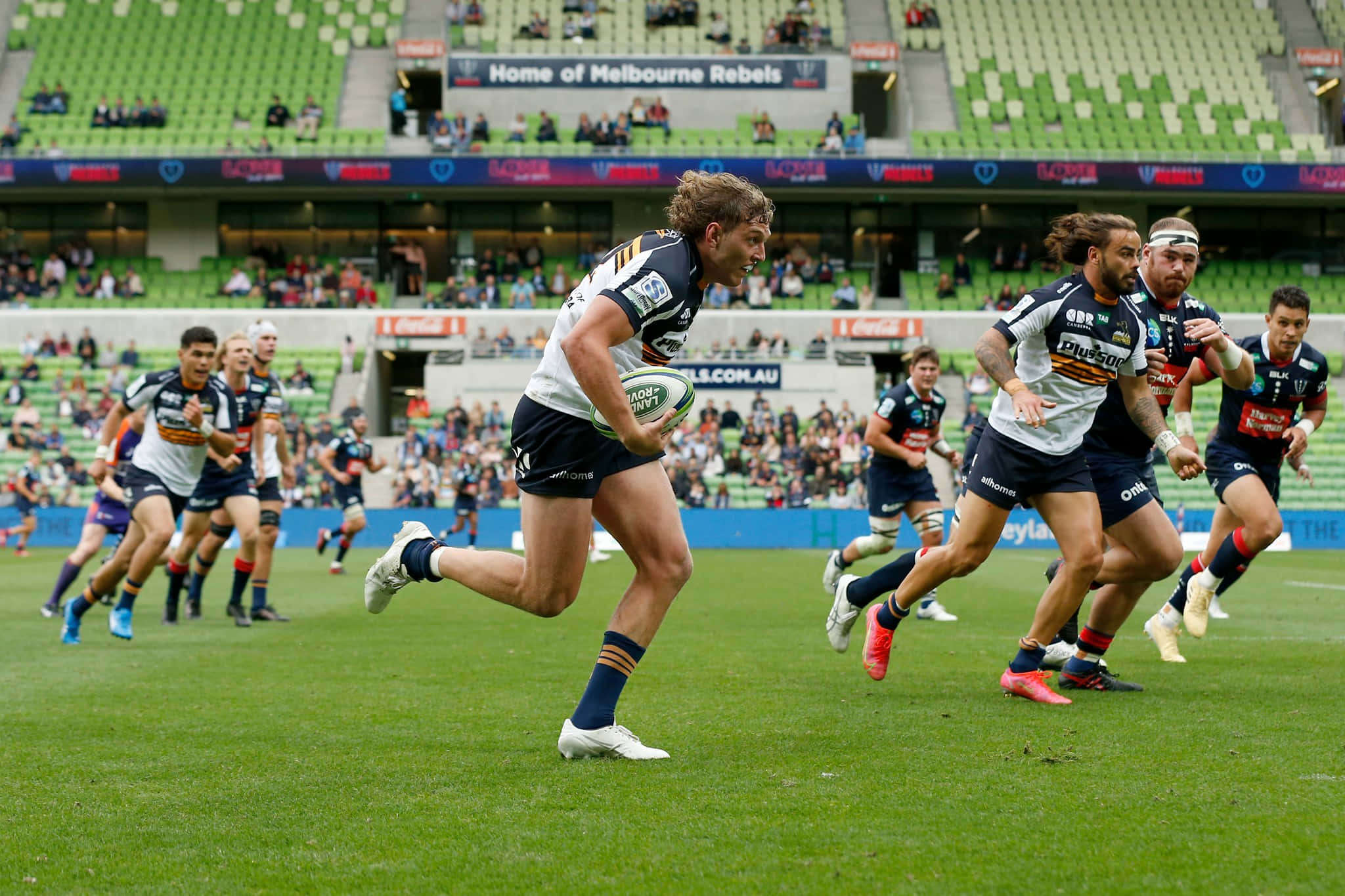Brumbies, 2048 x 1365, rugby player, Full HD Desktop Wallpaper