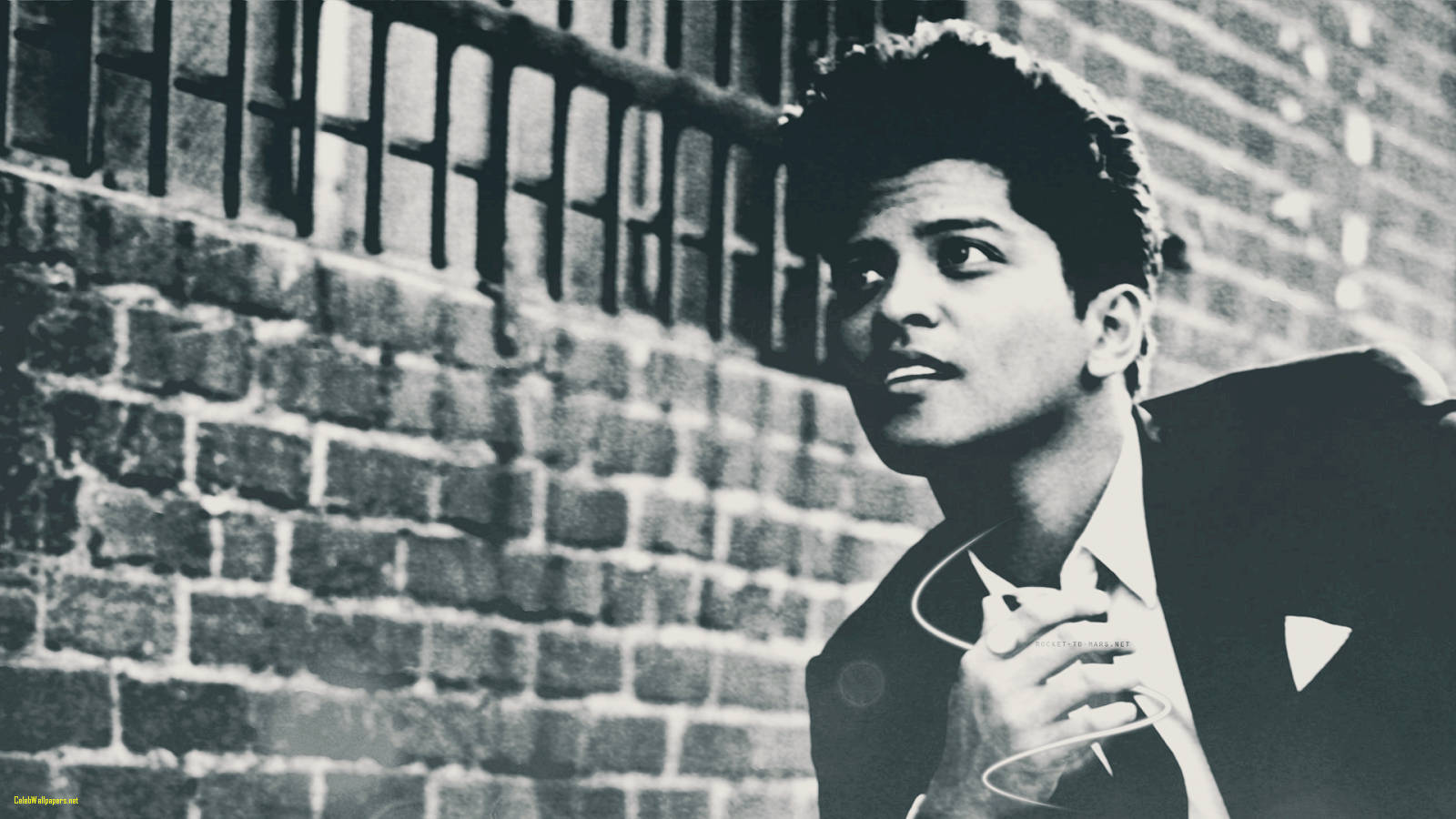 Bruno Mars, black and white, suit, HD Desktop Wallpaper