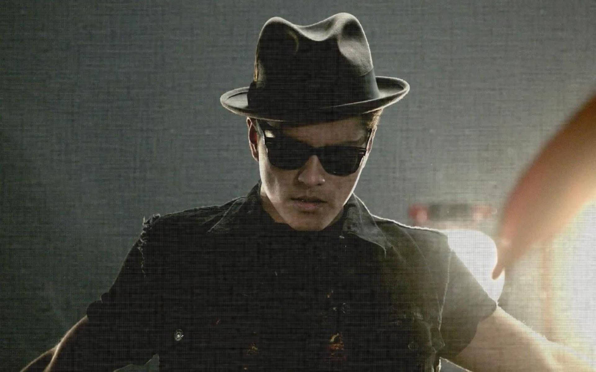 Bruno Mars, black fedora, sunglasses, Full HD Desktop Wallpaper