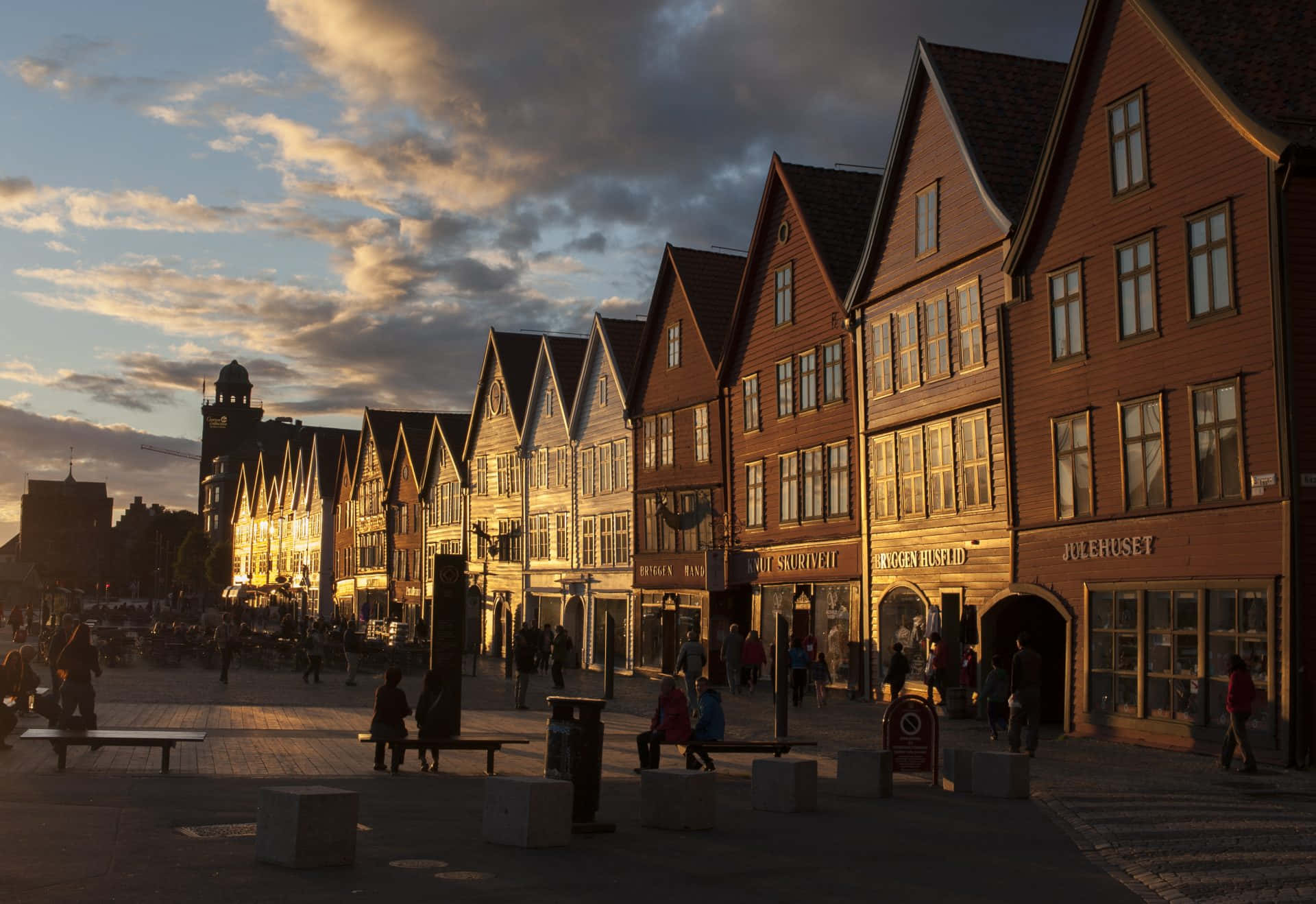 Bryggen, historic Norwegian district, sunset, Full HD Desktop Wallpaper