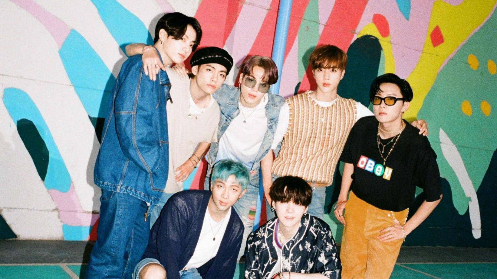 BTS 2021, abstract graffiti wall, bold colorful shapes, HD Desktop Wallpaper