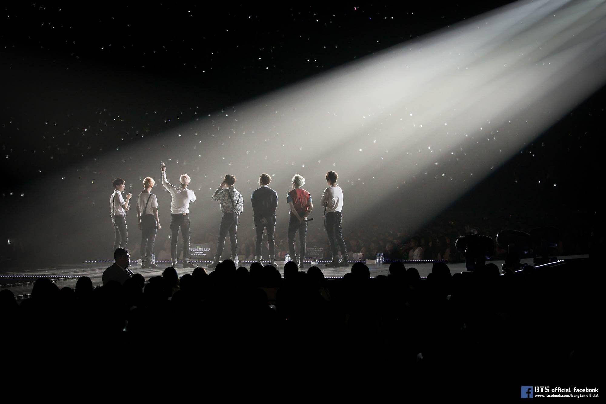 Bts Black Stage, dark stage, bright spotlight, Full HD Desktop Wallpaper