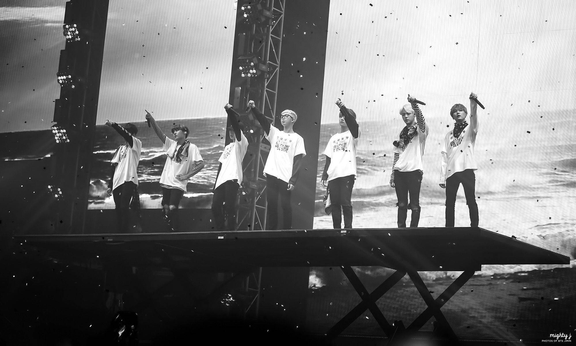 BTS, on stage epilogue performance, raised stage, Full HD Desktop Wallpaper