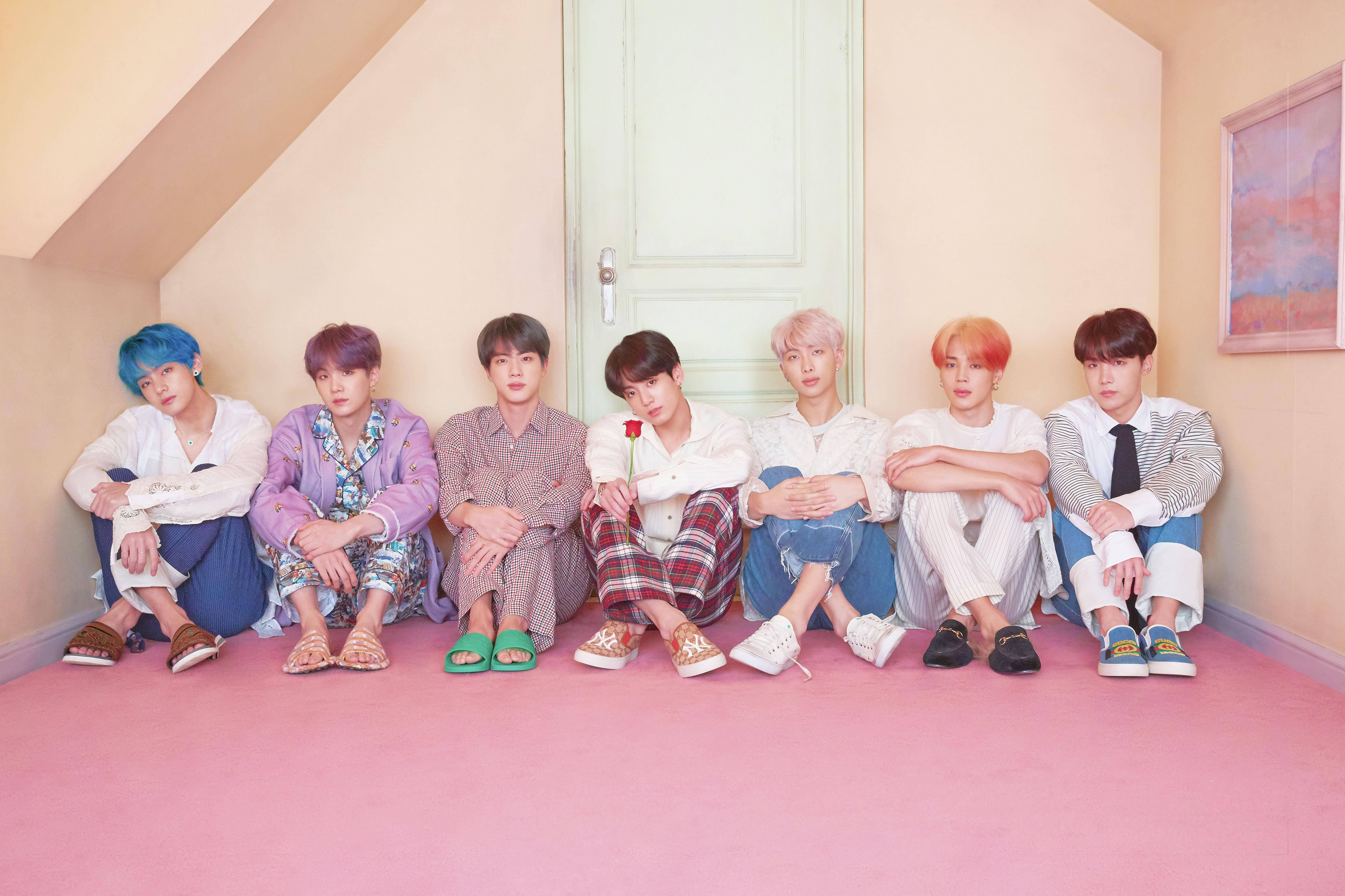 BTS Desktop, pink floor, pastel-toned attic room, 5K Desktop Wallpaper