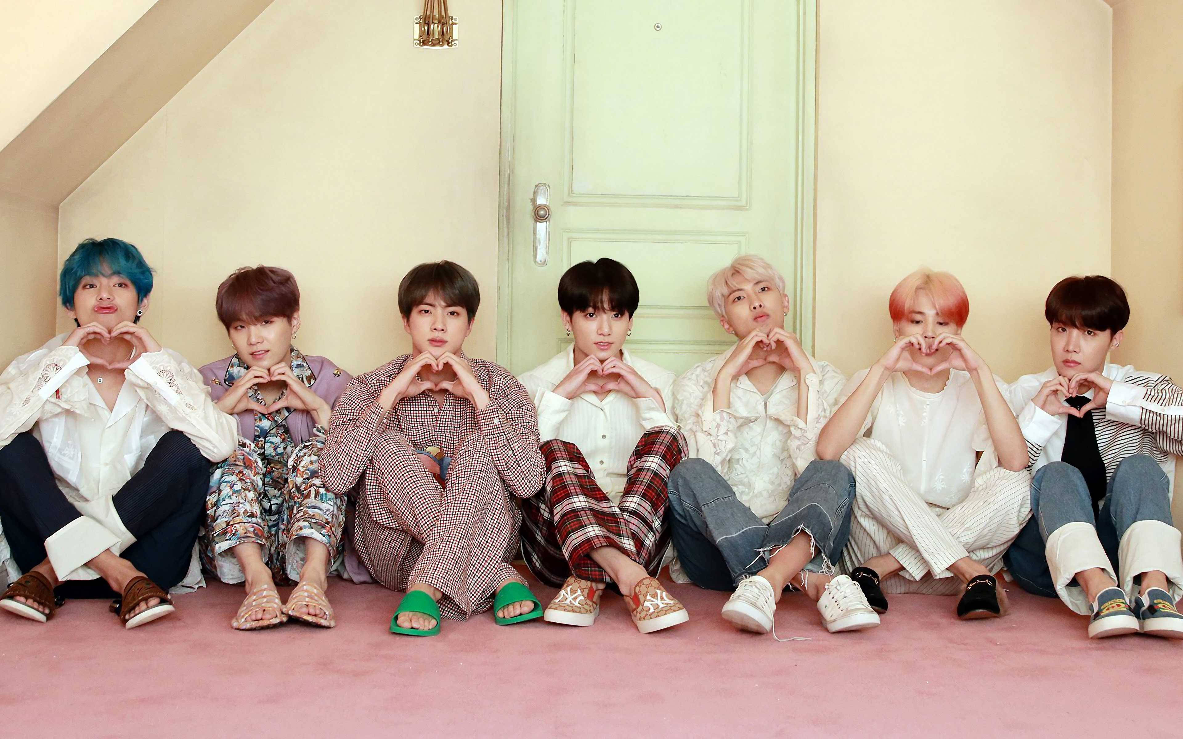 BTS, heart signs, pink floor, 4K Desktop Wallpaper