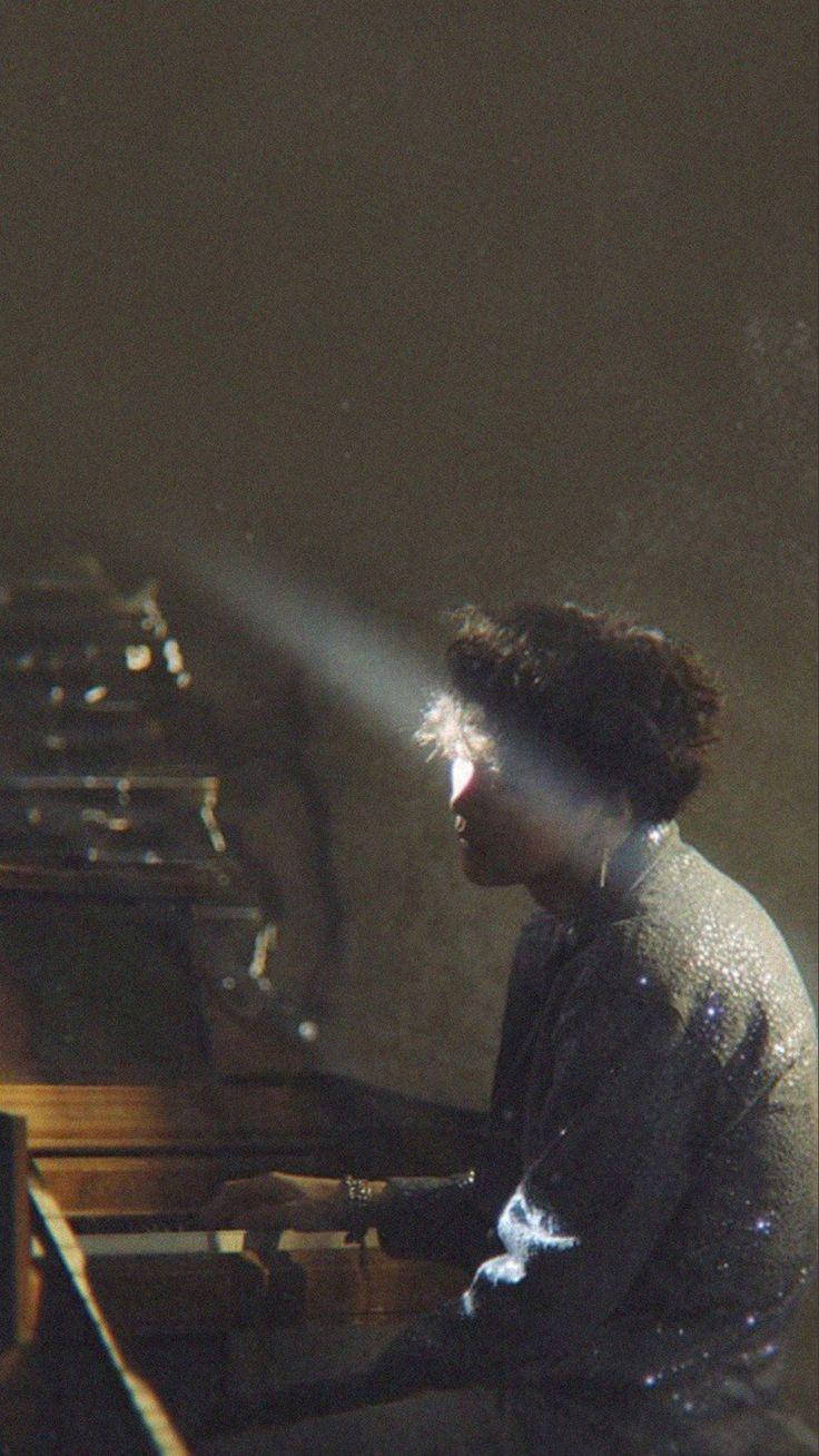 BTS Fake Love, piano, glittering jacket, HD Phone Wallpaper