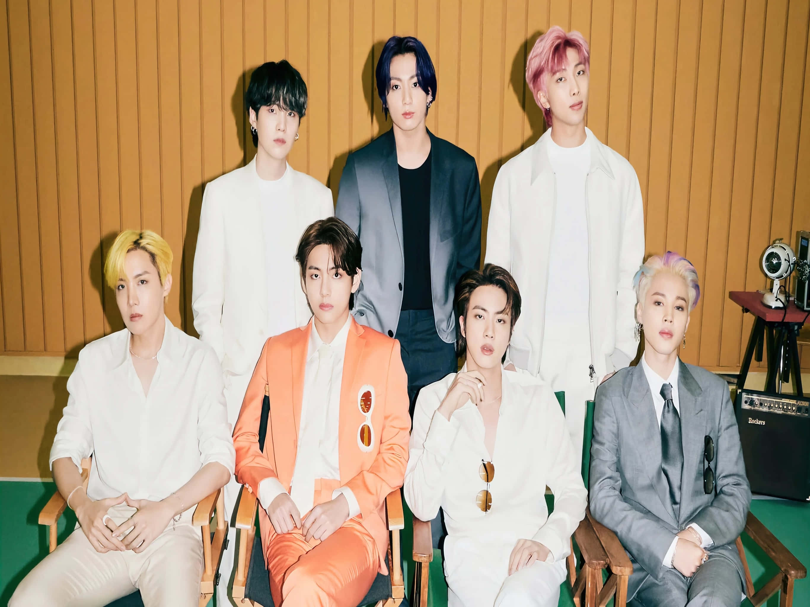 BTS, group photo, classic backdrop, 2K Desktop Wallpaper