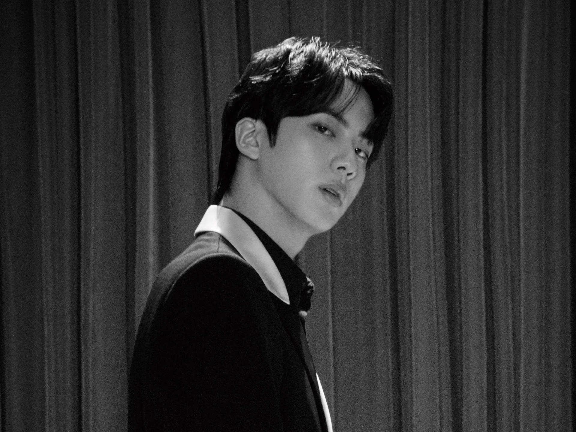 BTS Jin, dark suit, white collar, Full HD Desktop Wallpaper