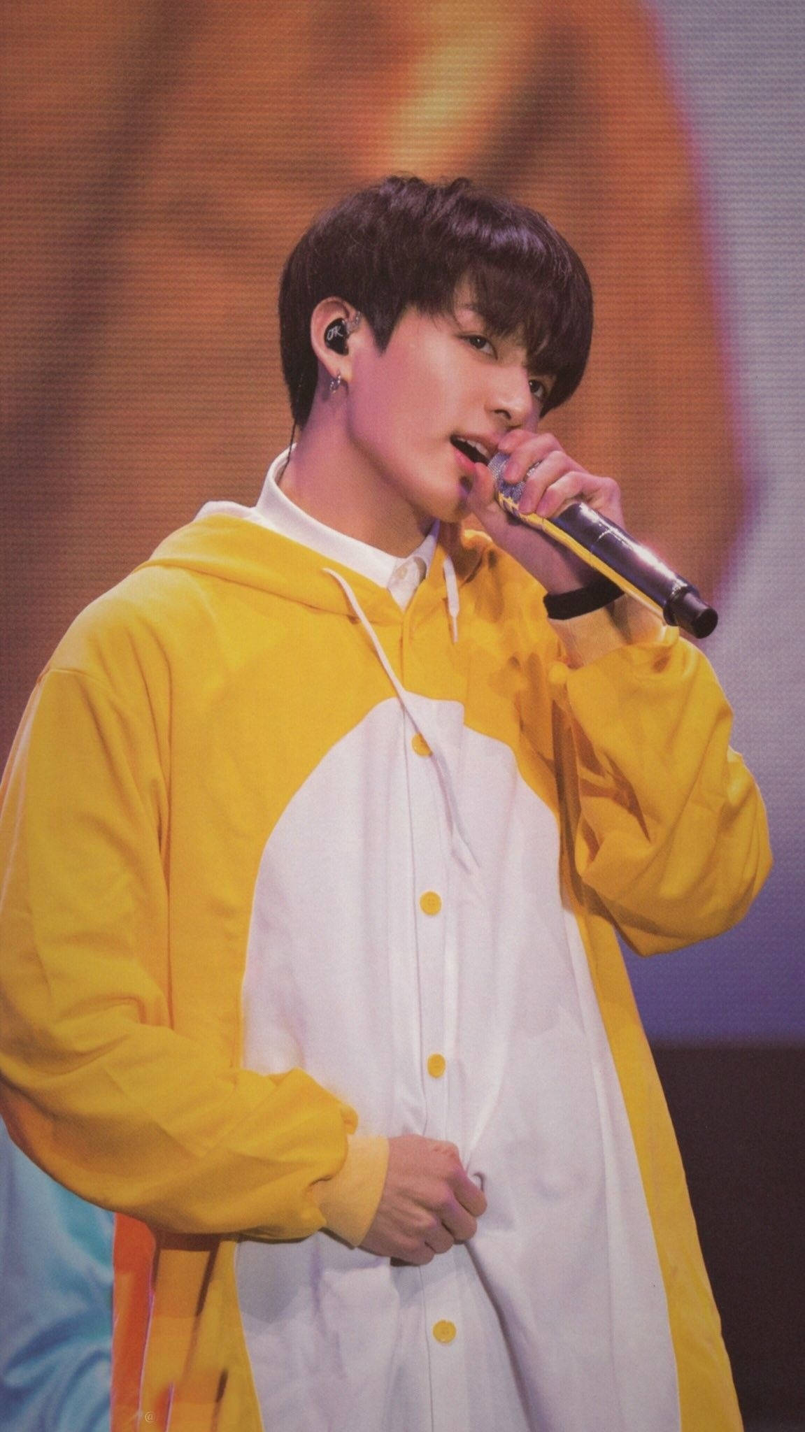 BTS JK, 4th Muster Fan Meeting, yellow and white hoodie, Full HD Phone Wallpaper