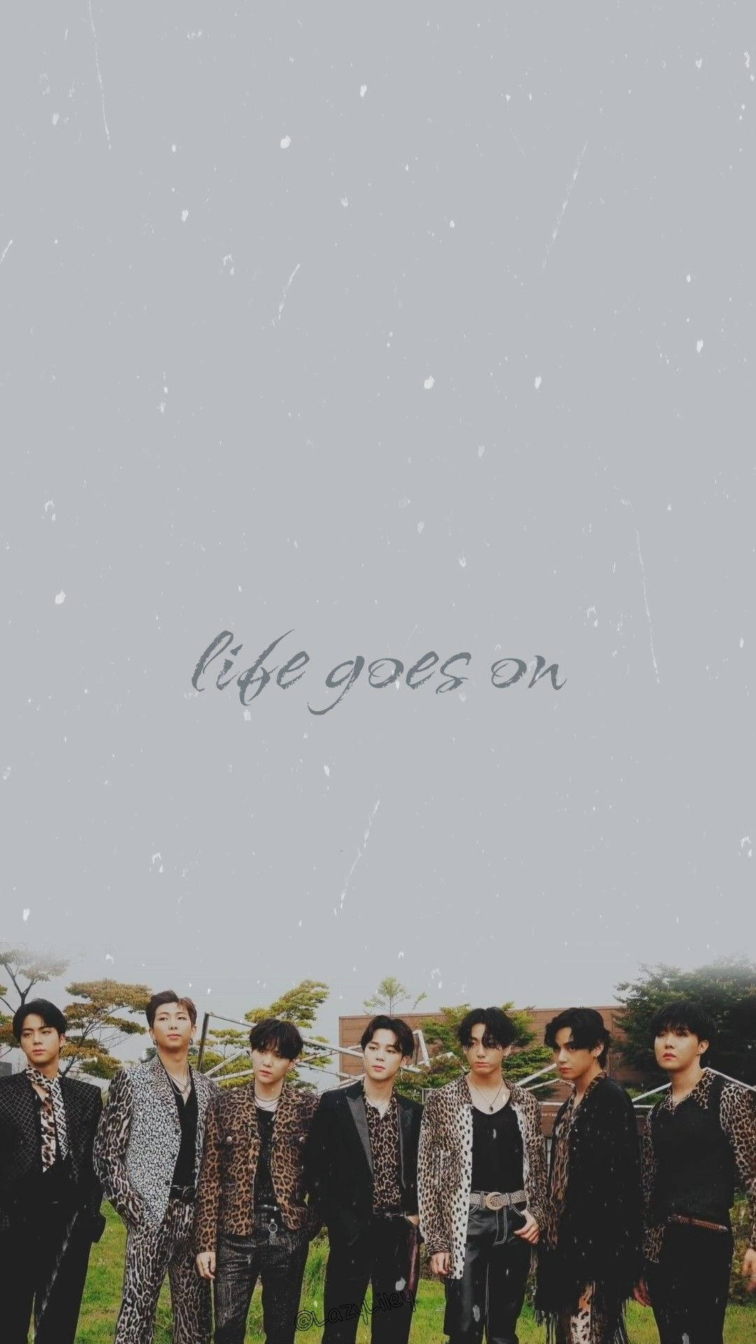 leopard print jackets, gray sky, falling rain, Full HD Phone Wallpaper