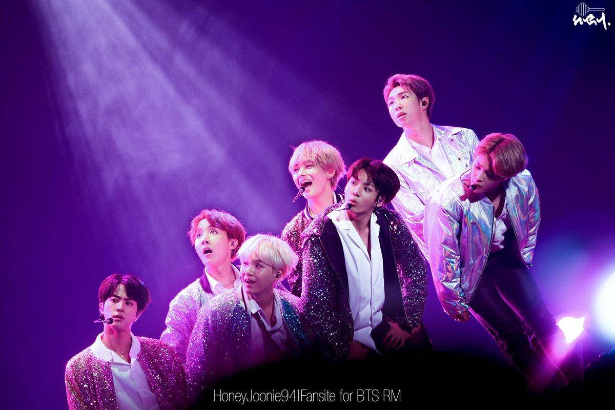 BTS, Purple Spotlight Aesthetic, glittering jackets, SD Desktop Wallpaper