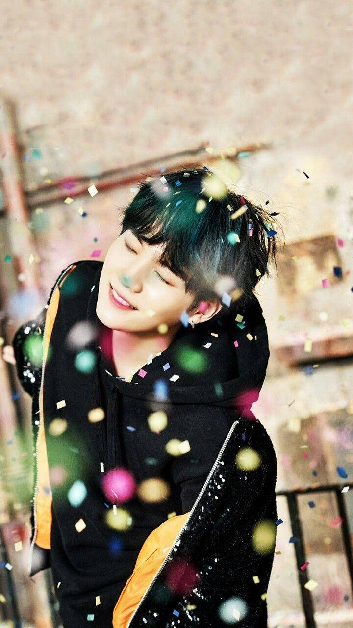 Suga, BTS, smiling, HD Phone Wallpaper