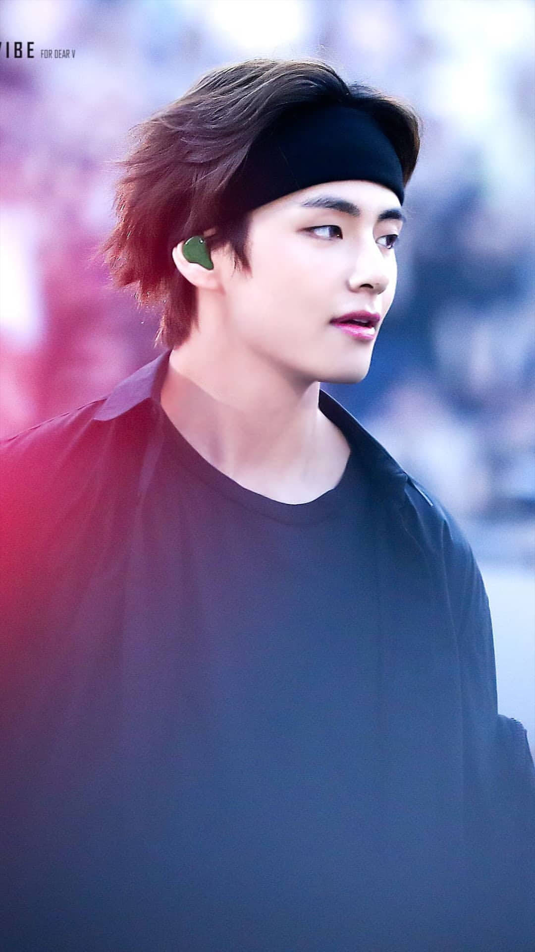 BTS Tae Hyung, tousled brown hair, black headband, Full HD Phone Wallpaper