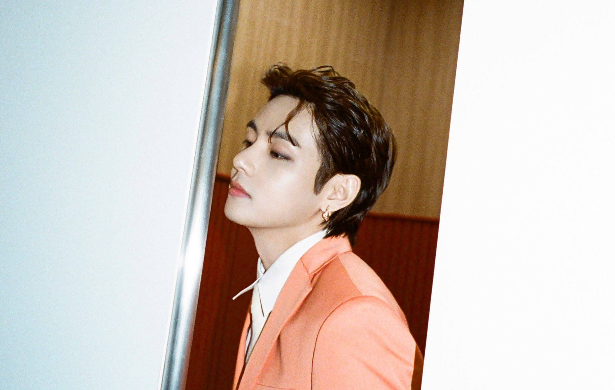 BTS V, slick back hair, coral suit, Full HD Desktop Wallpaper