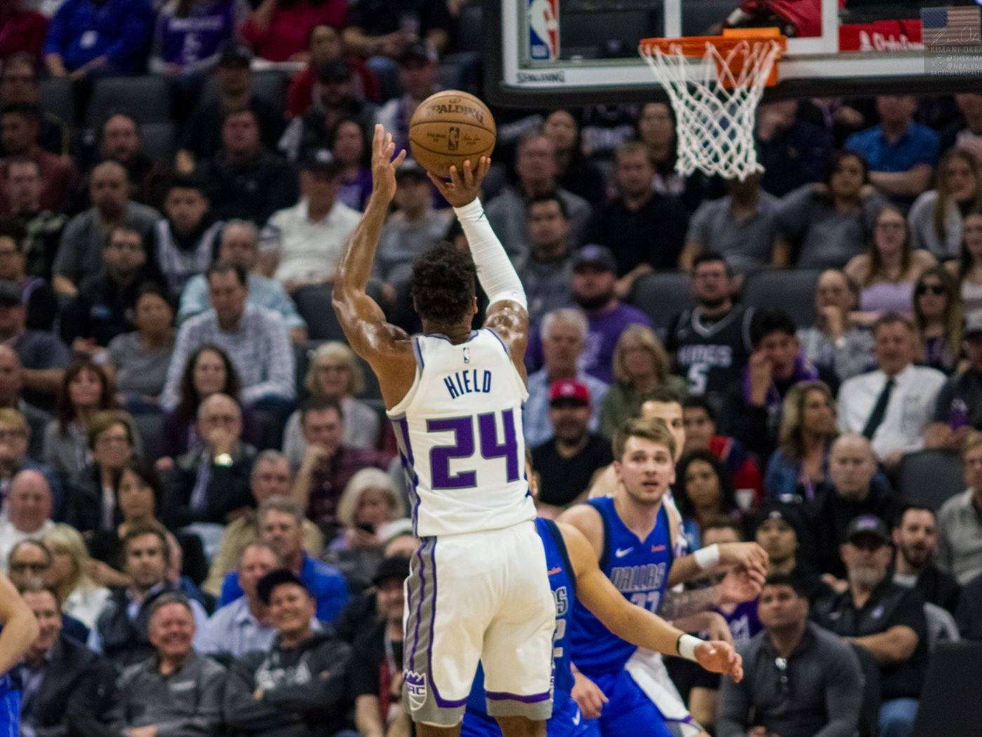 Buddy Hield, number 24, white jersey, HD Desktop Wallpaper