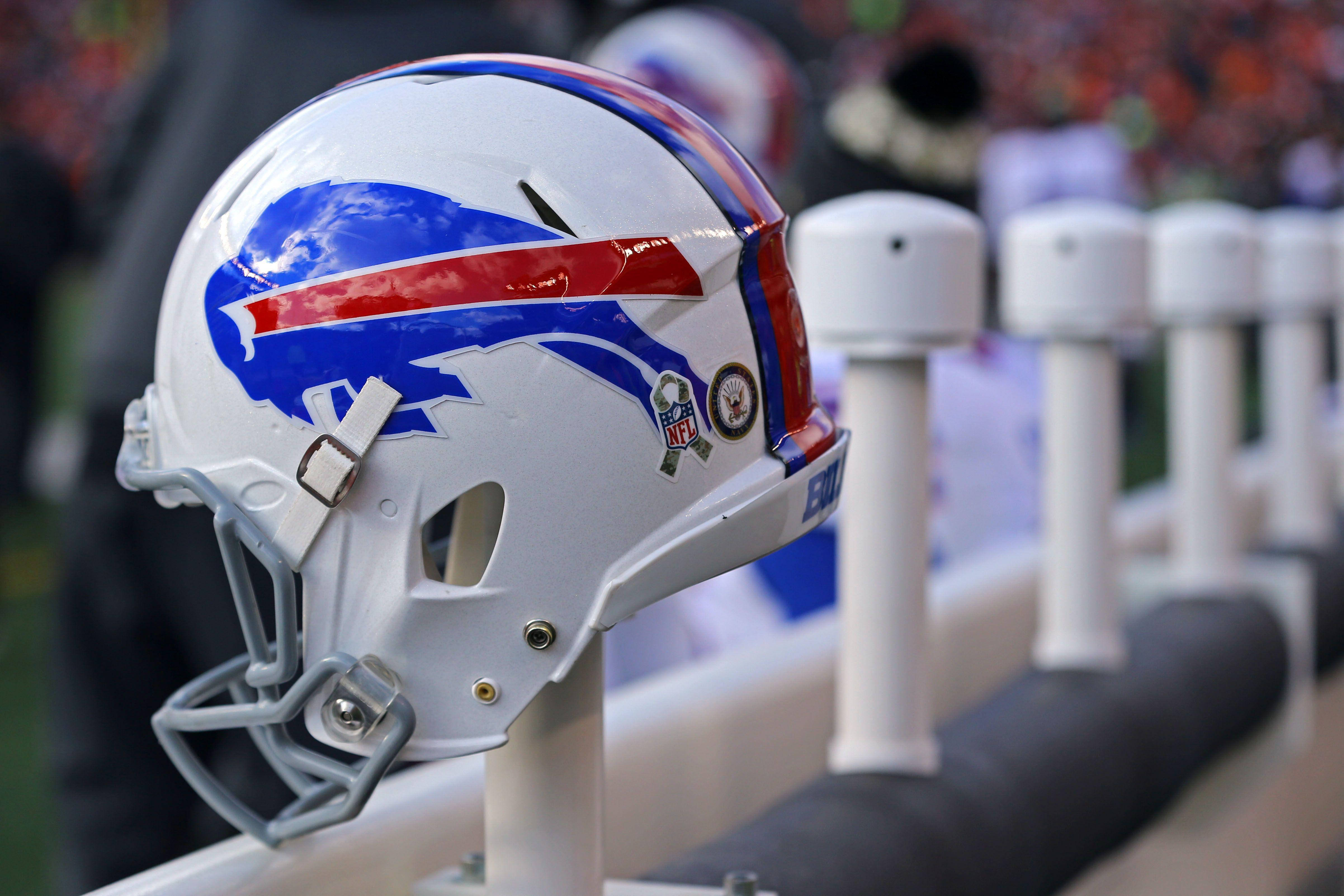 Buffalo Bills, white helmet, blue red and white colors, 4K Desktop Wallpaper
