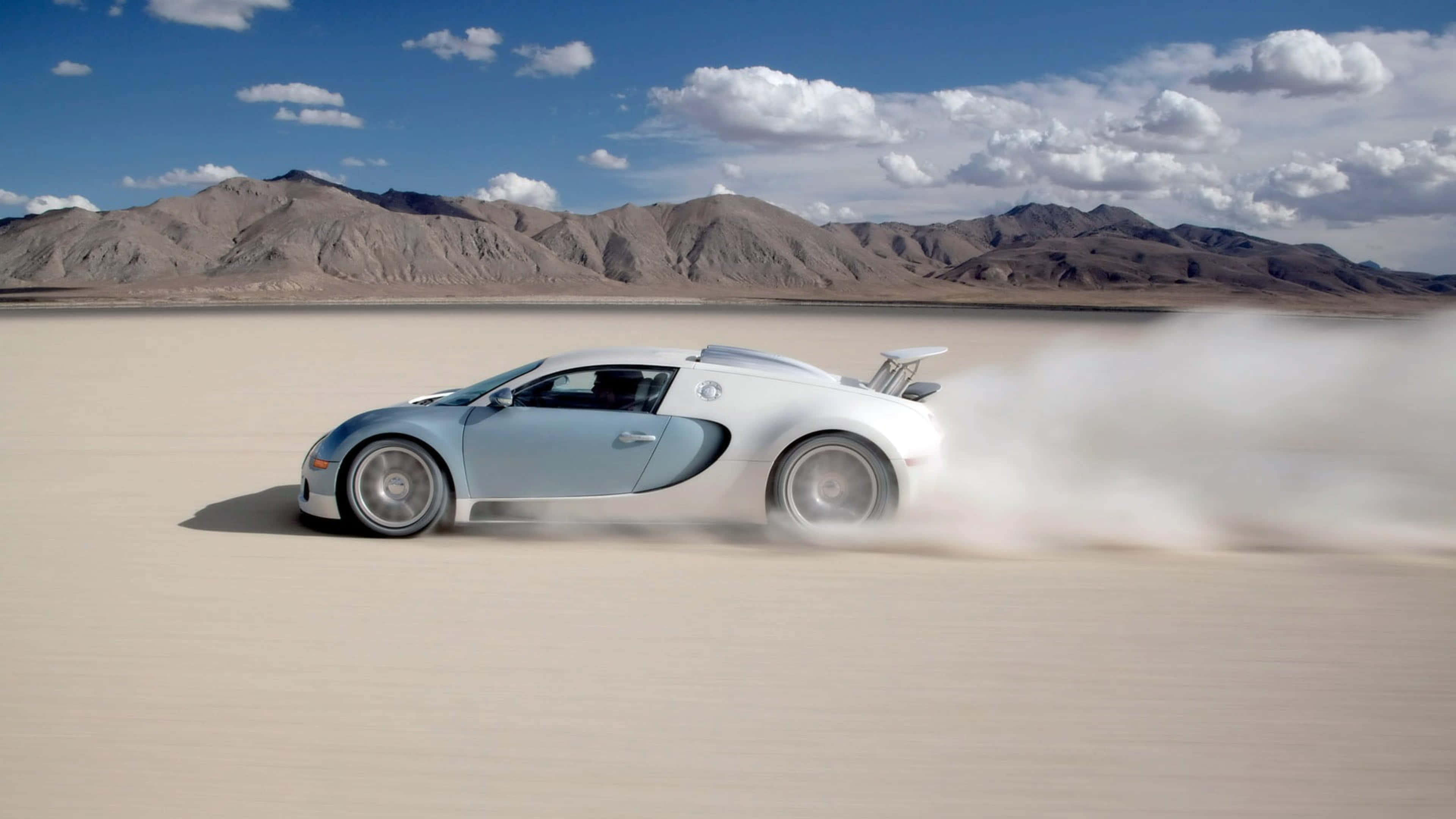 Bugatti, silver, desert, 4K Desktop Wallpaper