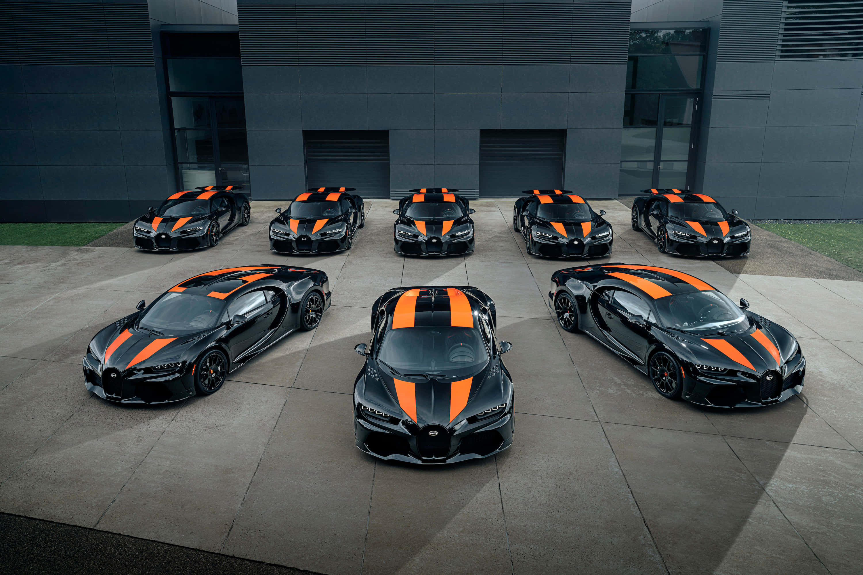 Bugatti Chiron, black, bold orange stripes, 2K Desktop Wallpaper