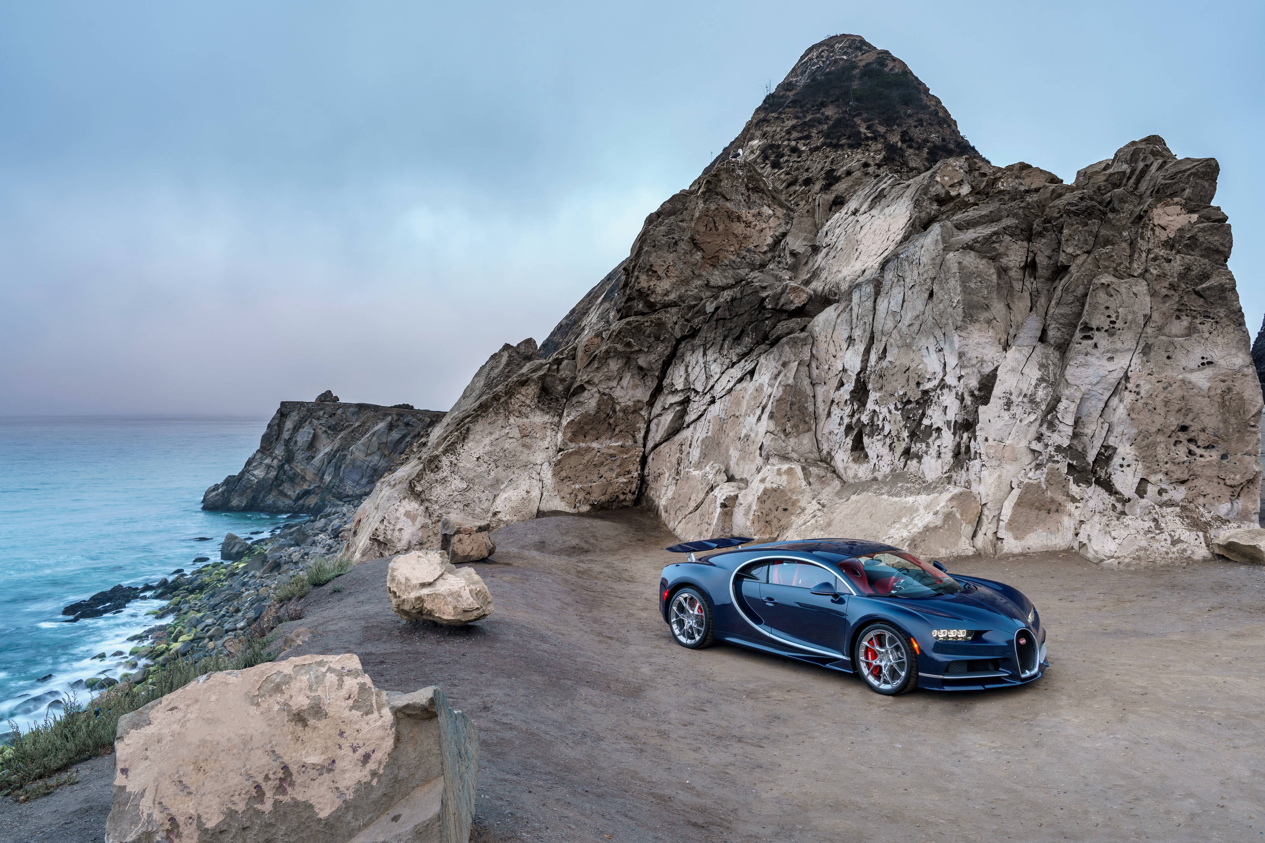 Bugatti Chiron, seaside, coastal cliffside, 4K Desktop Wallpaper