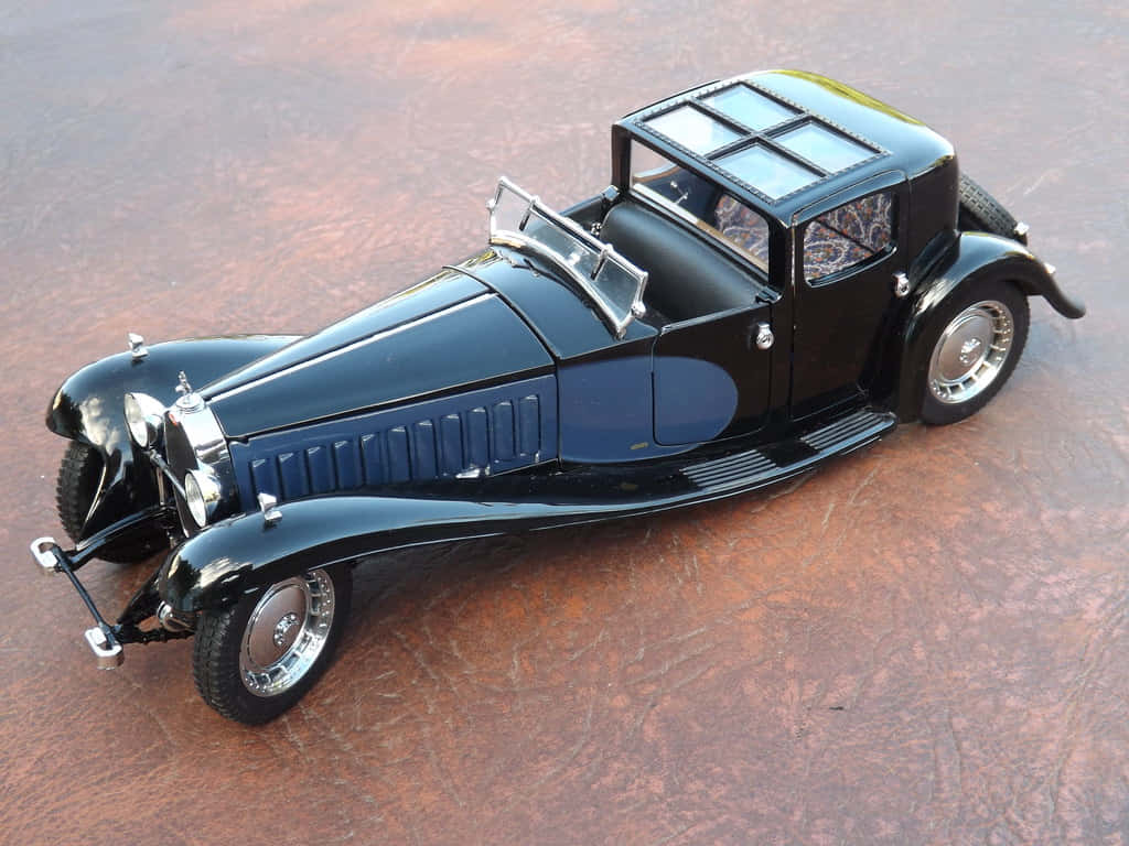 Bugatti Type 41 Royale, glossy black, chrome accents, SD Desktop Wallpaper