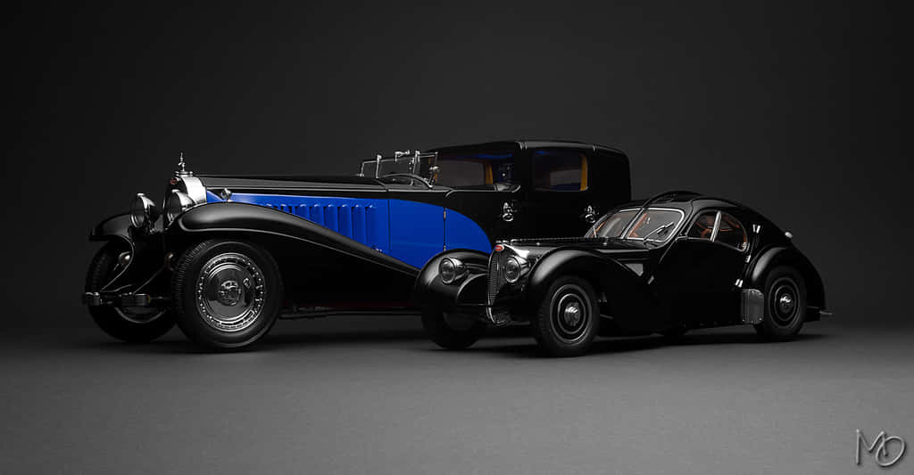 Bugatti Type 41 Royale, bold blue accents, dark studio backdrop, SD Desktop Wallpaper
